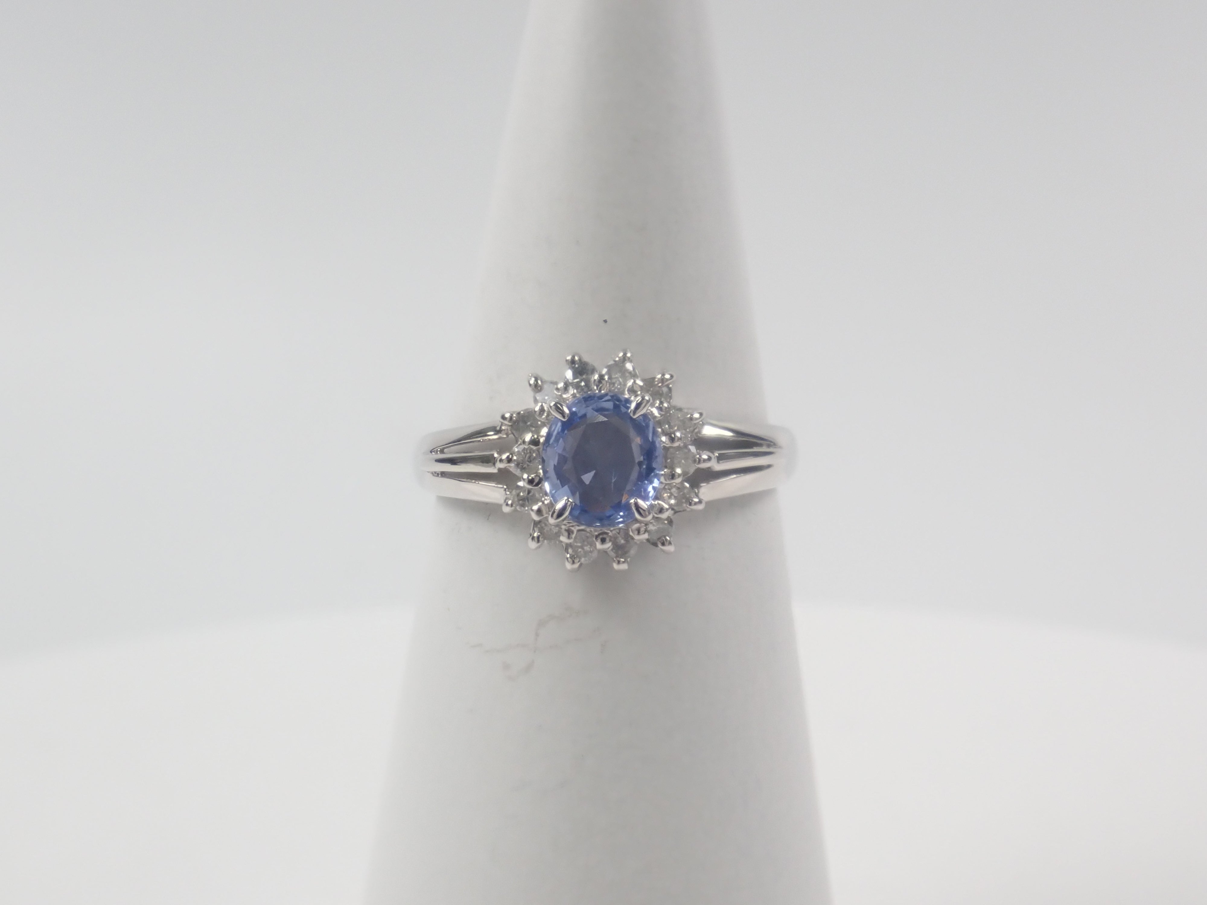 【22602646掲載】【カラフリ】Pt850 ブルーサファイア 0.66ct リング