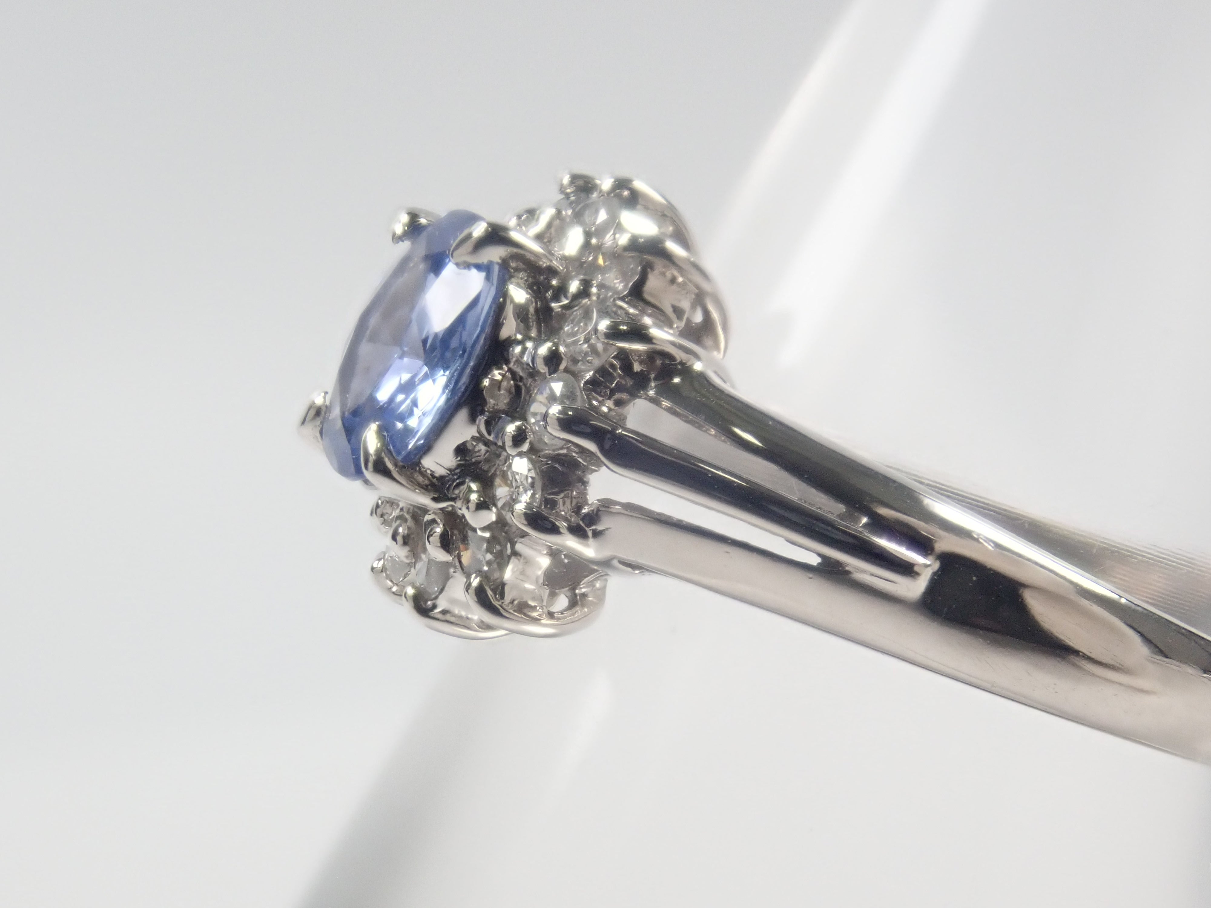 【22602646掲載】【カラフリ】Pt850 ブルーサファイア 0.66ct リング