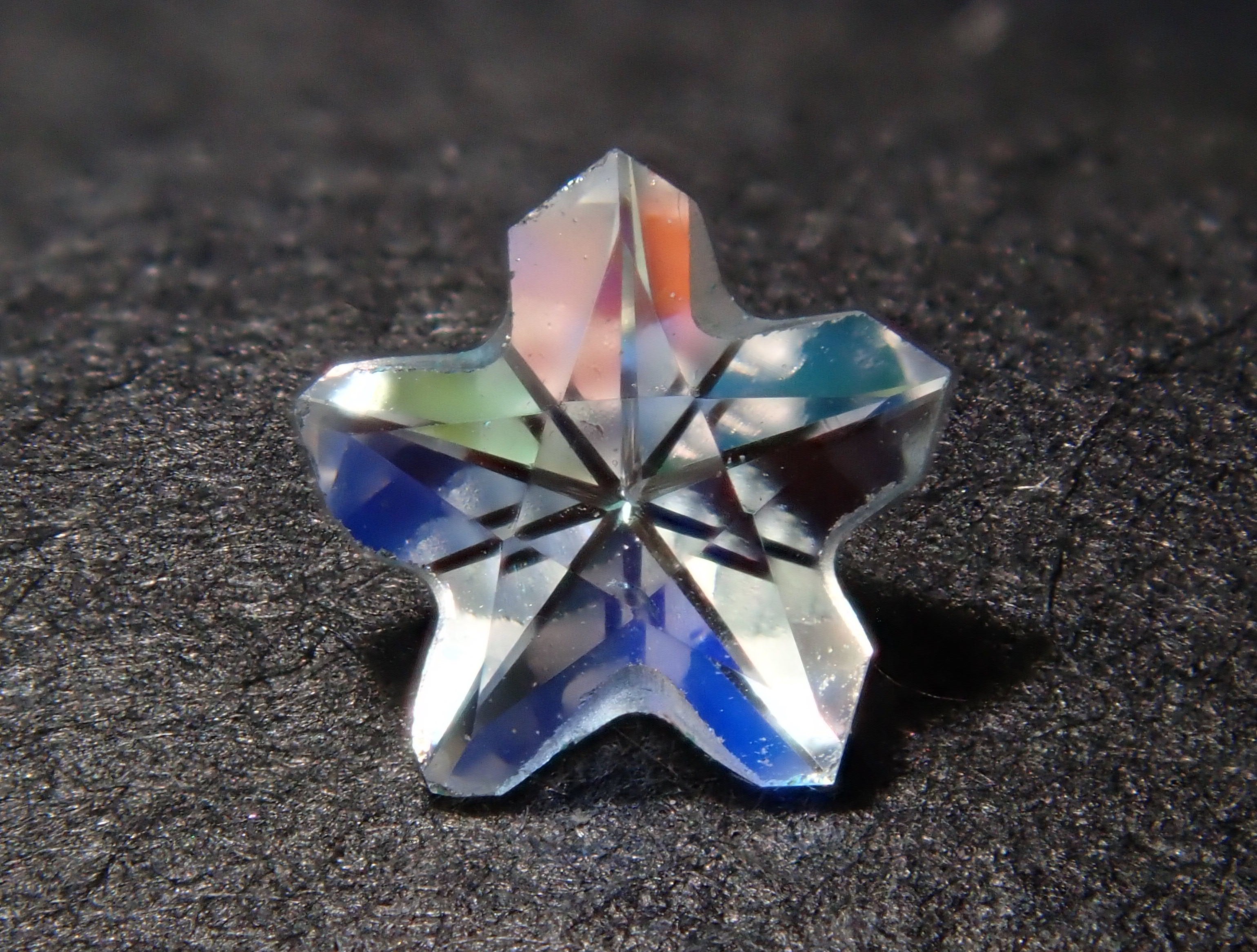 【#202607 Akihabara Pop-up Store - Currently Displayed Off-site】【Listed as 12563184】Madagascar Andesine-Labradorite (Common Name: Rainbow Moonstone) 0.116ct Loose Gemstone