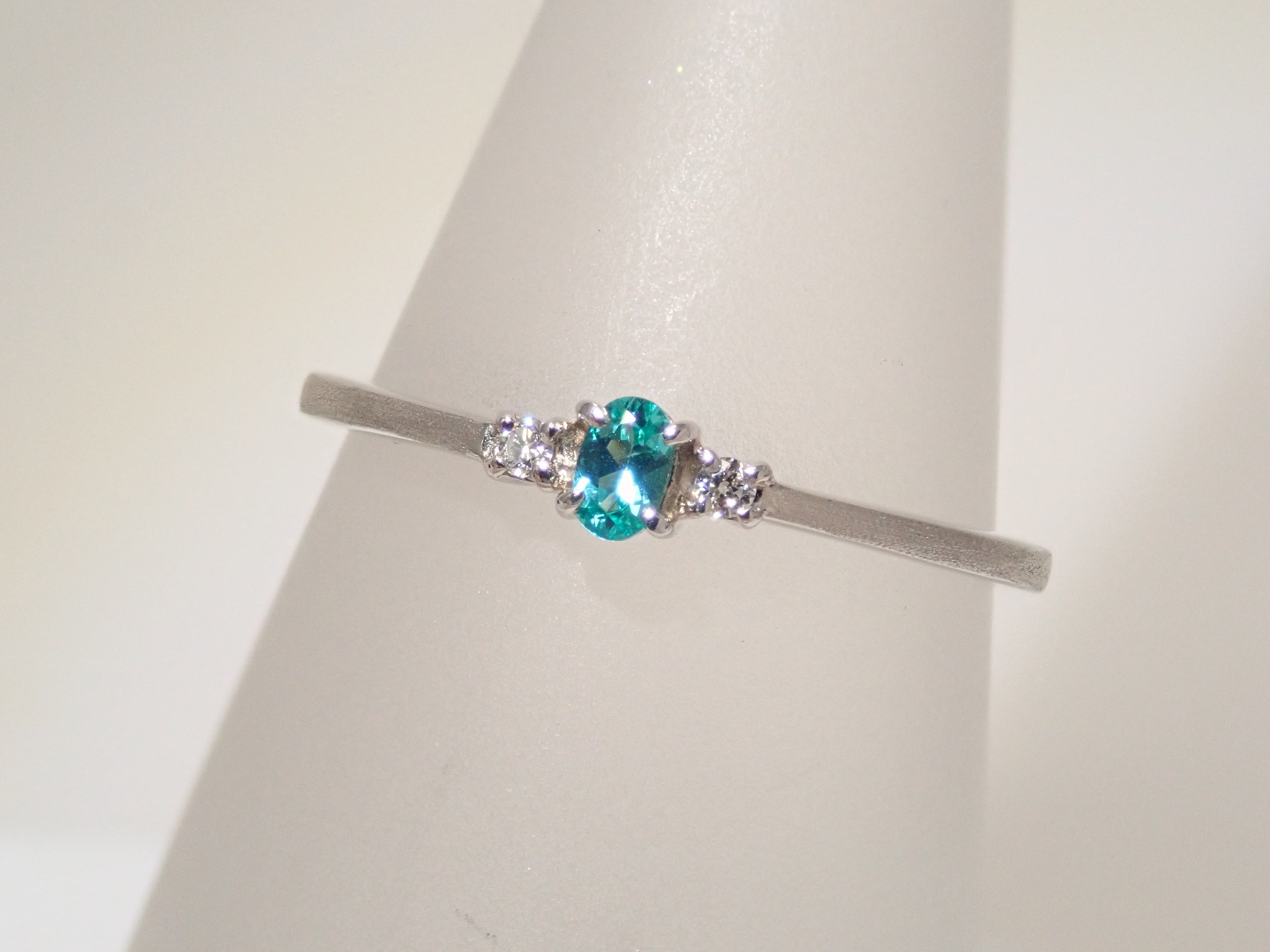 【22602591掲載】Pt950 ブラジル産パライバトルマリン 0.043ct リング