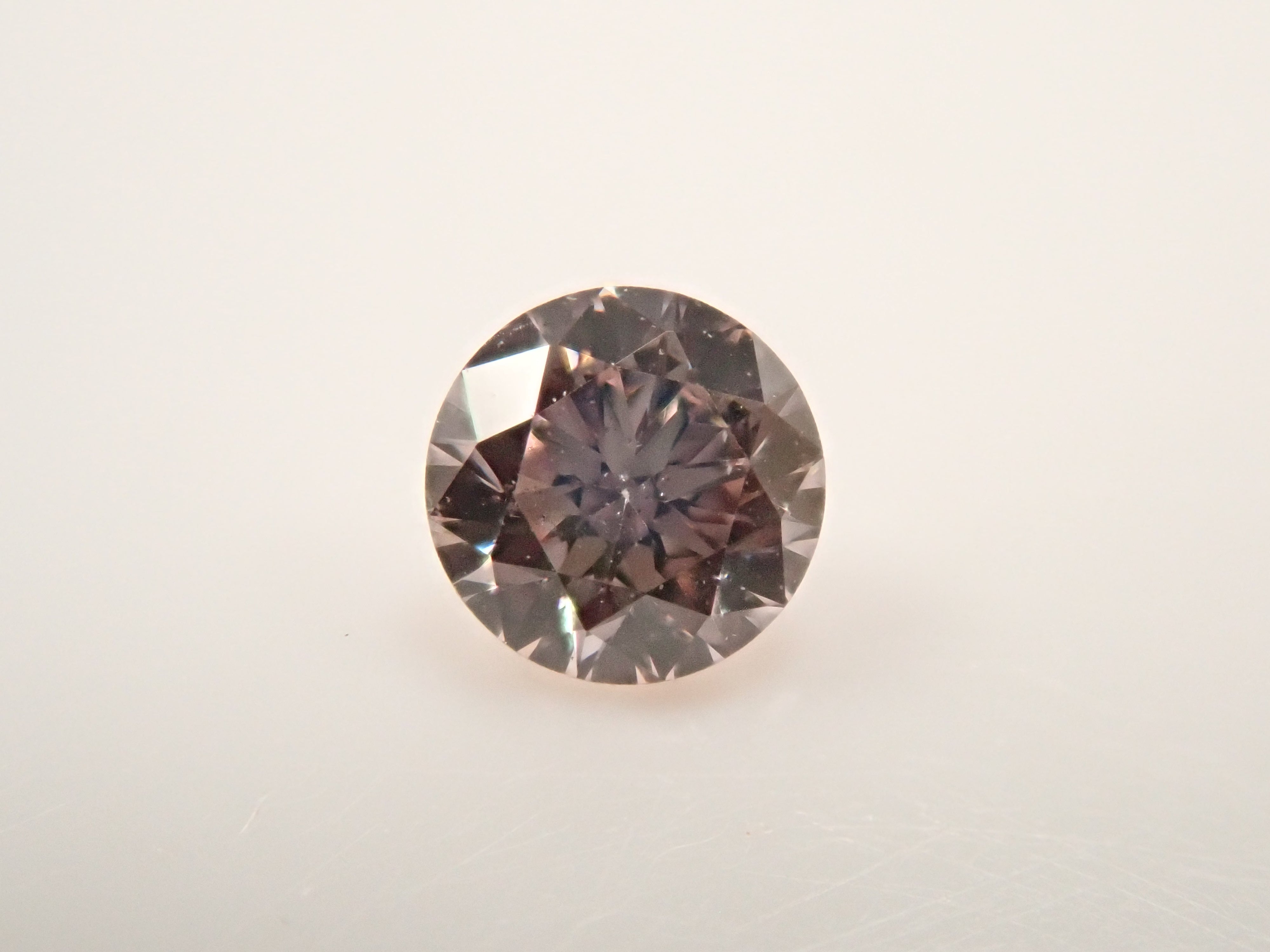 【32501941掲載】ピンクダイヤモンド 0.108ctルース(FANCY LIGHT BROWNISH PINK, SI2)