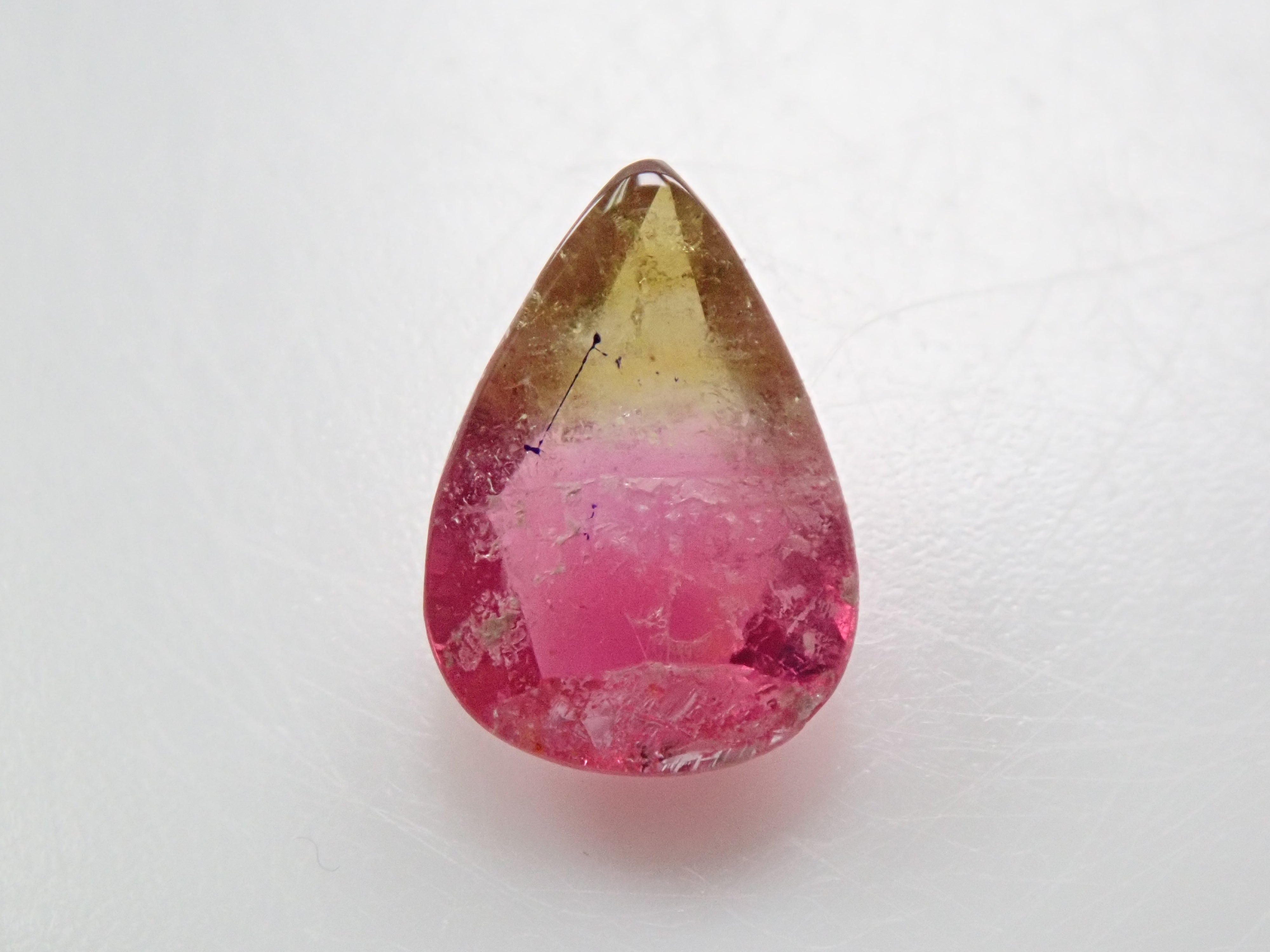 バイカラートルマリン 0.549ctルース(ローズカット)