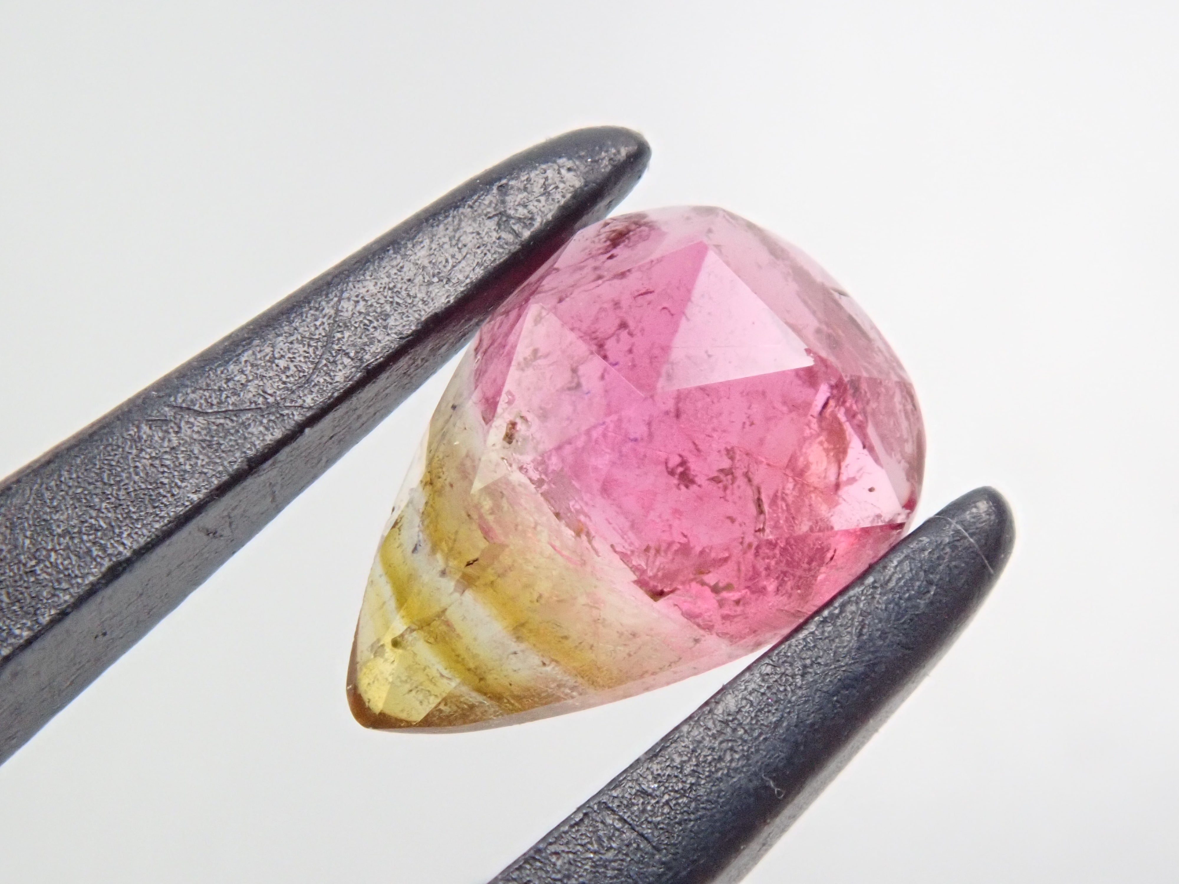 バイカラートルマリン 0.549ctルース(ローズカット)