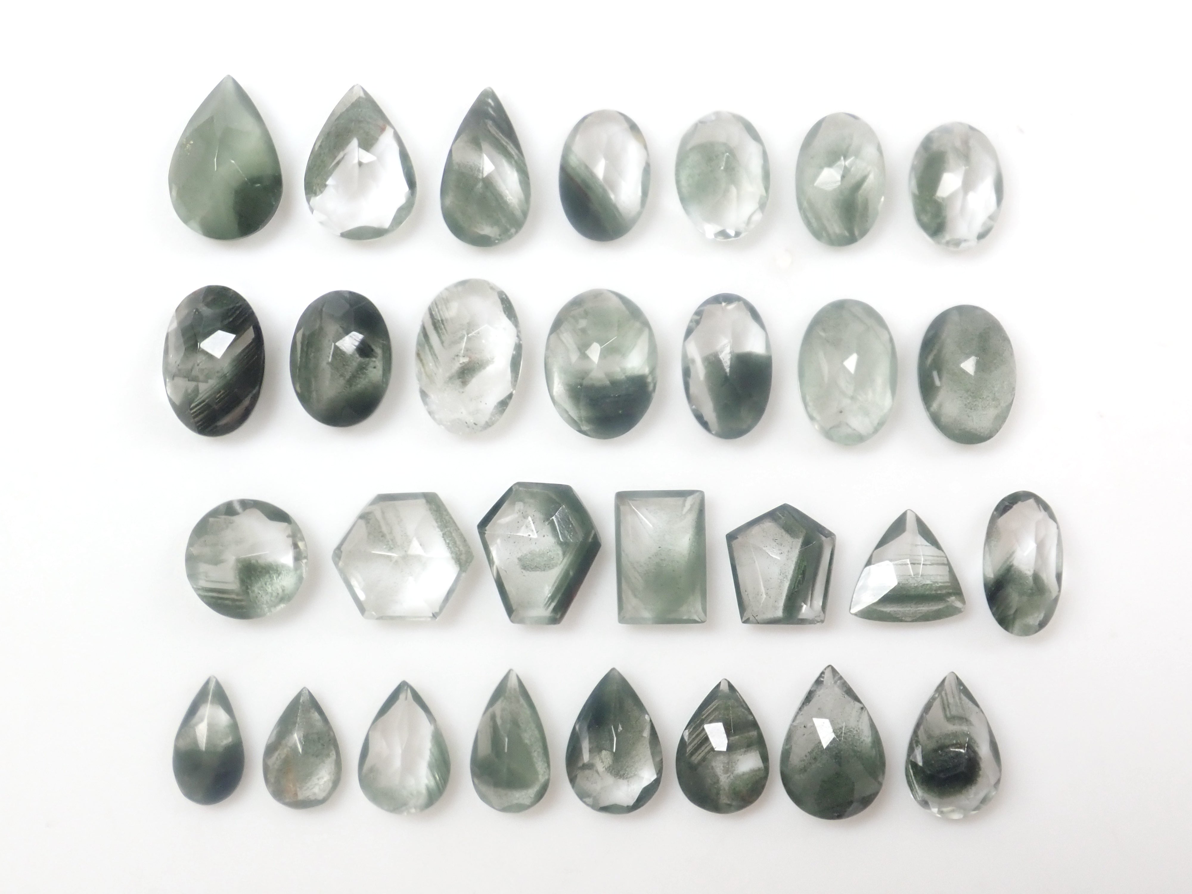 【7/6 22時販売】《限定29石》インド産グリーンファントムクォーツ(平均1.1ct)《複数購入割引有》