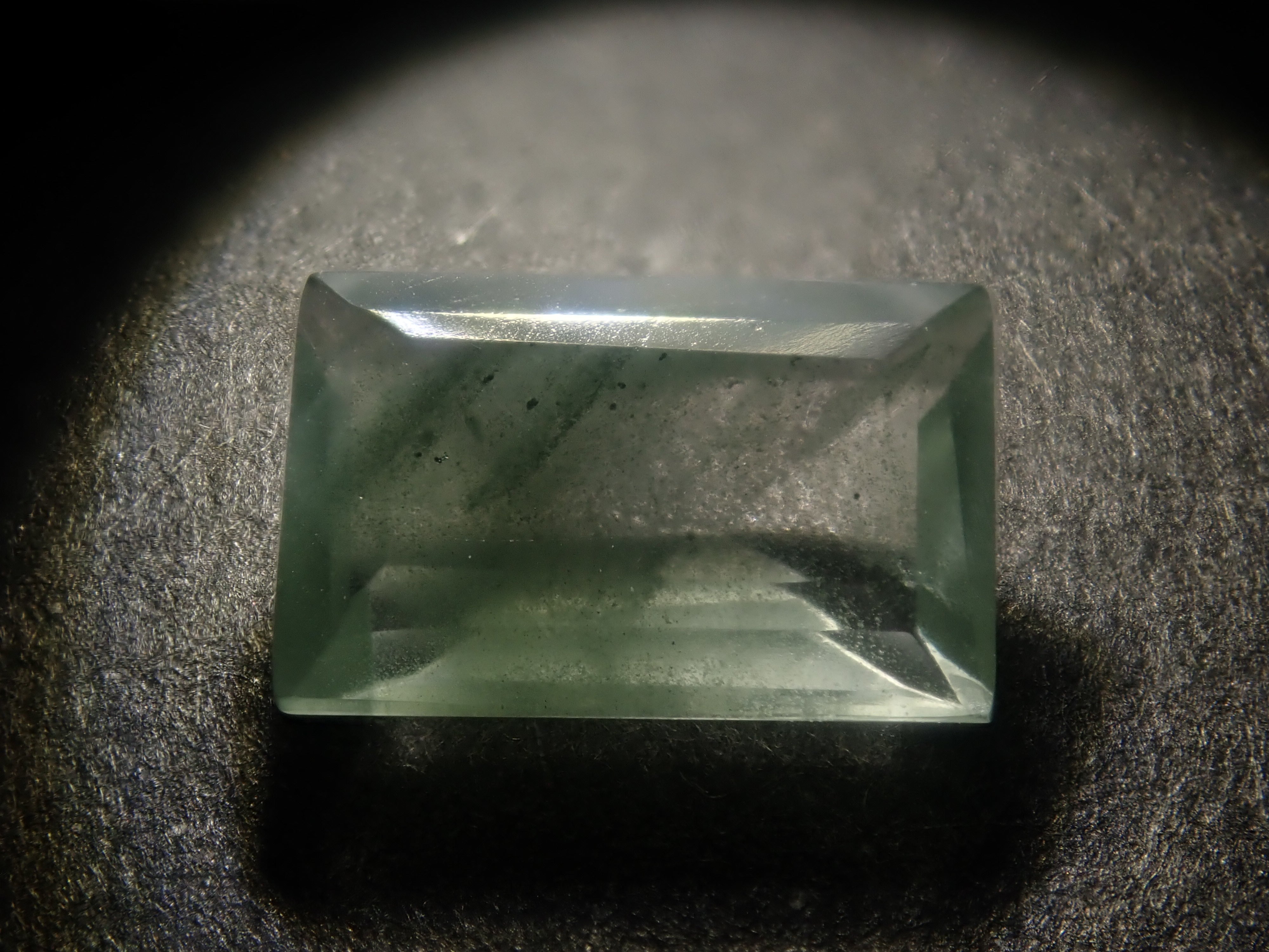 【7/6 22時販売】《限定29石》インド産グリーンファントムクォーツ(平均1.1ct)《複数購入割引有》