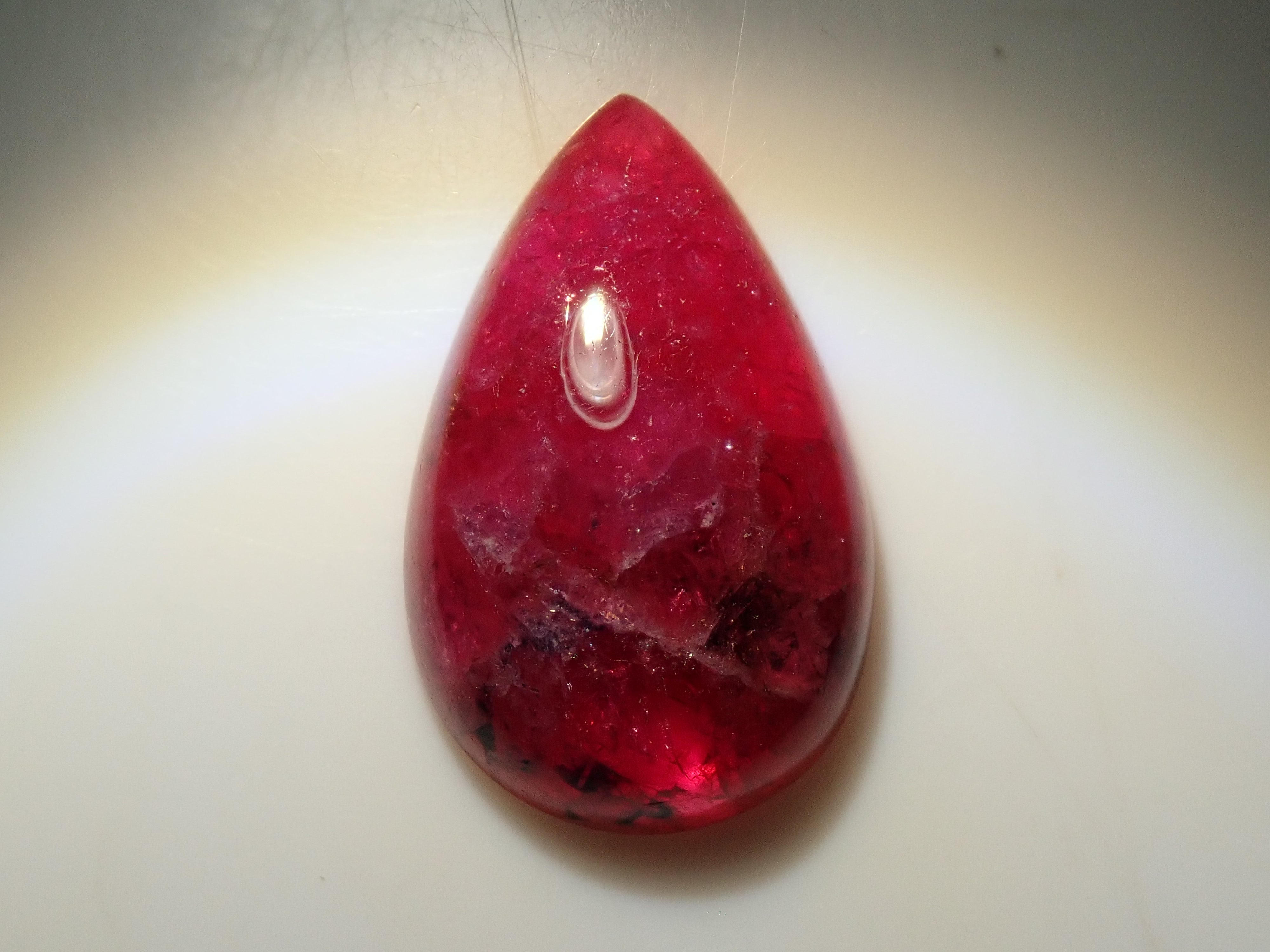 【12562258掲載】カナダ産ユーディアライト 2.796ctルース