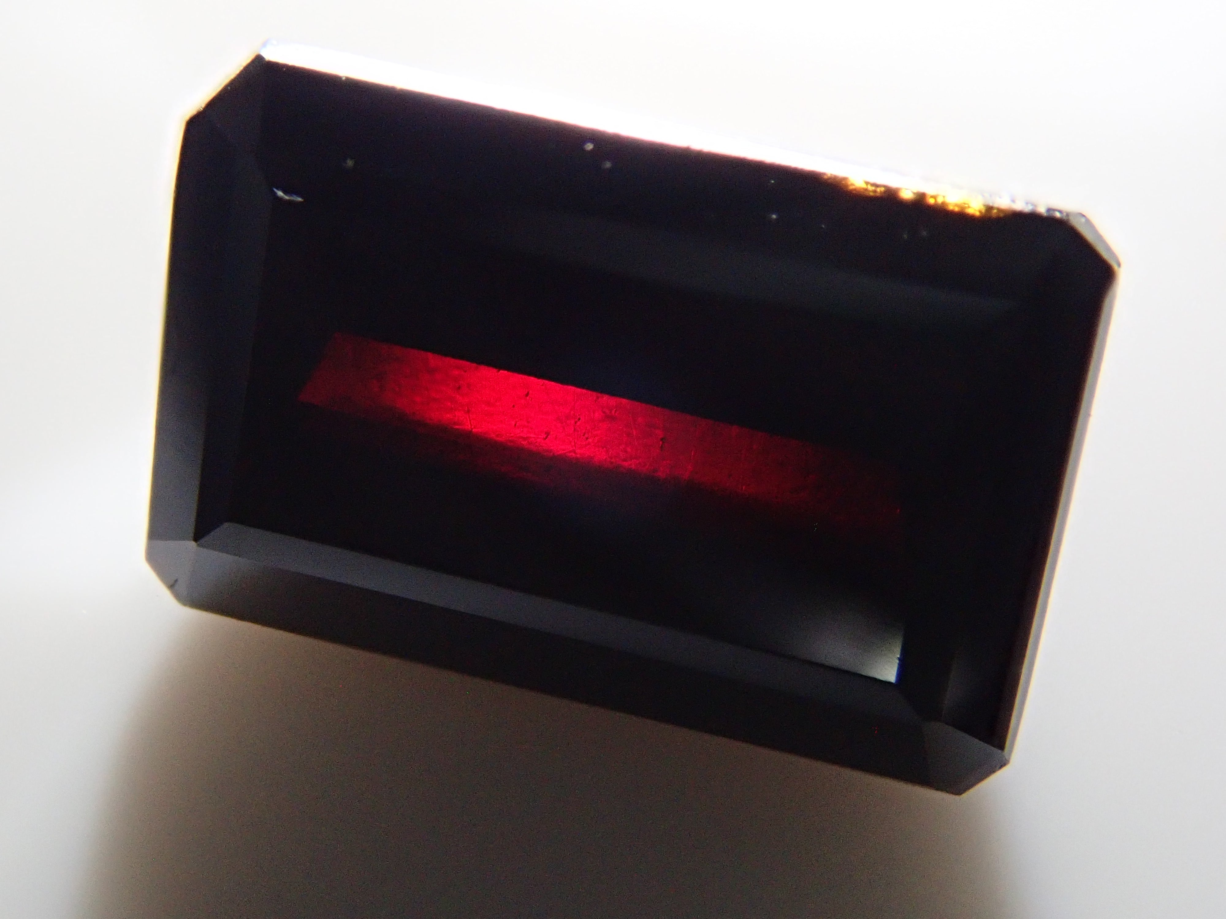 【12563396掲載】ブラジル産ルチル(単結晶) 1.474ctルース