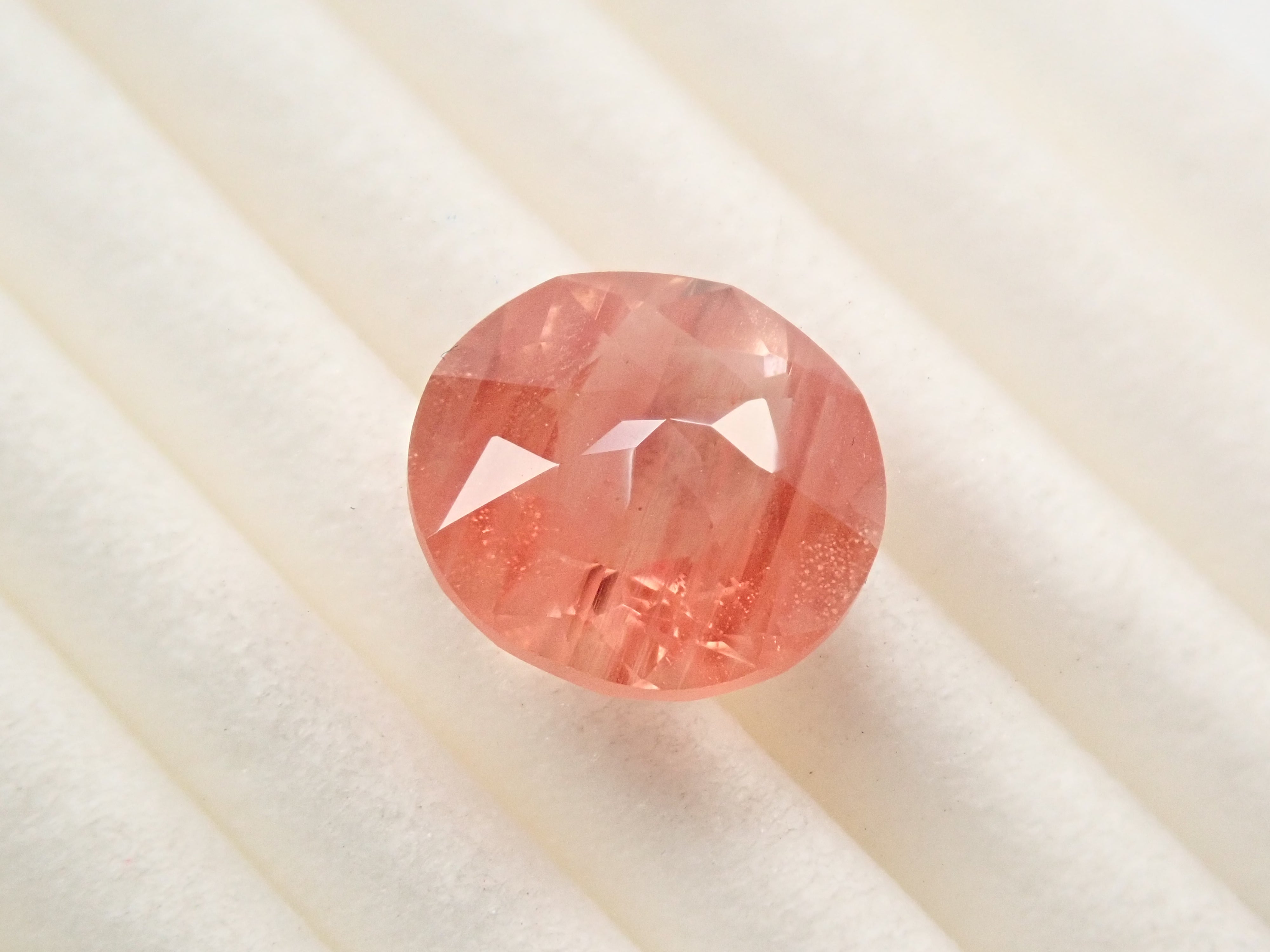 【カメリアカット】オレゴンサンストーン 2.102ct《コラボ》ルース ワッペン