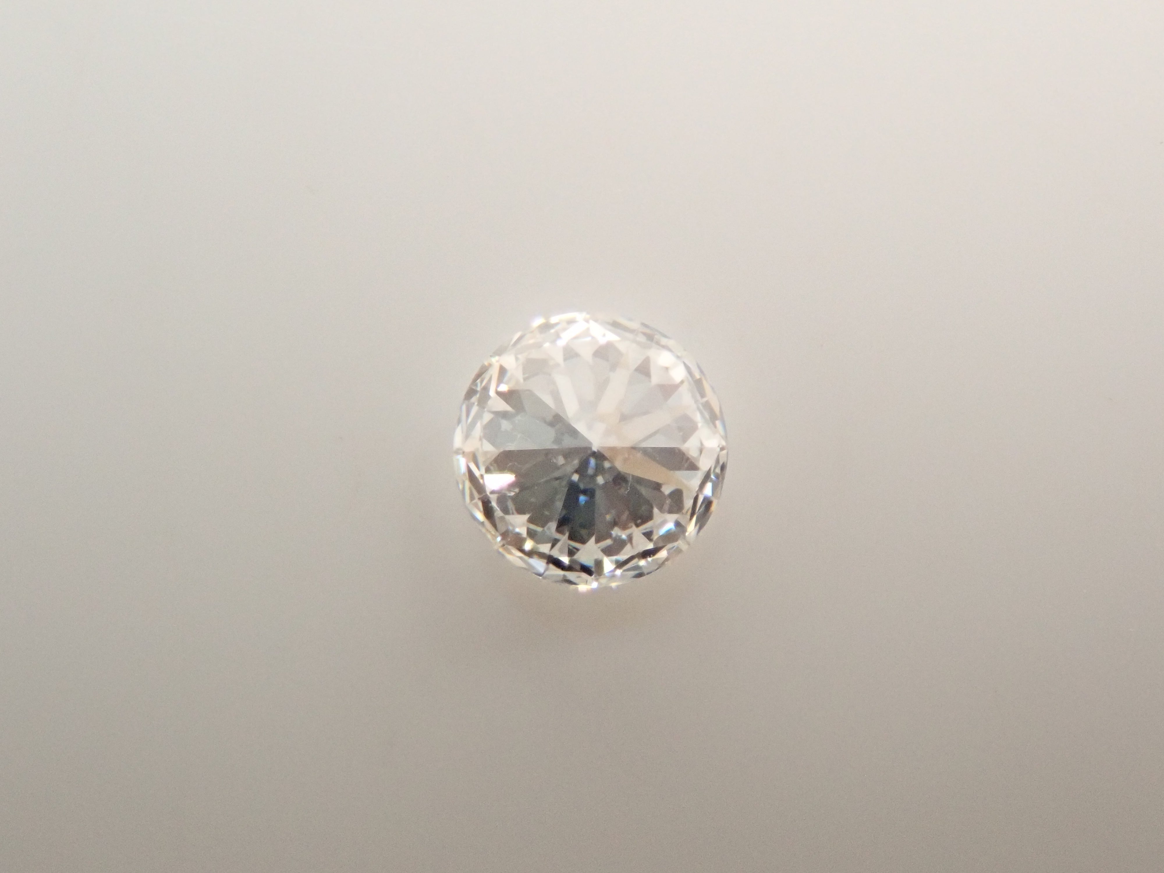 ダイヤモンド(H&C) 3.8mm/0.208ctルース(G, IF, 3Excellent H&C)