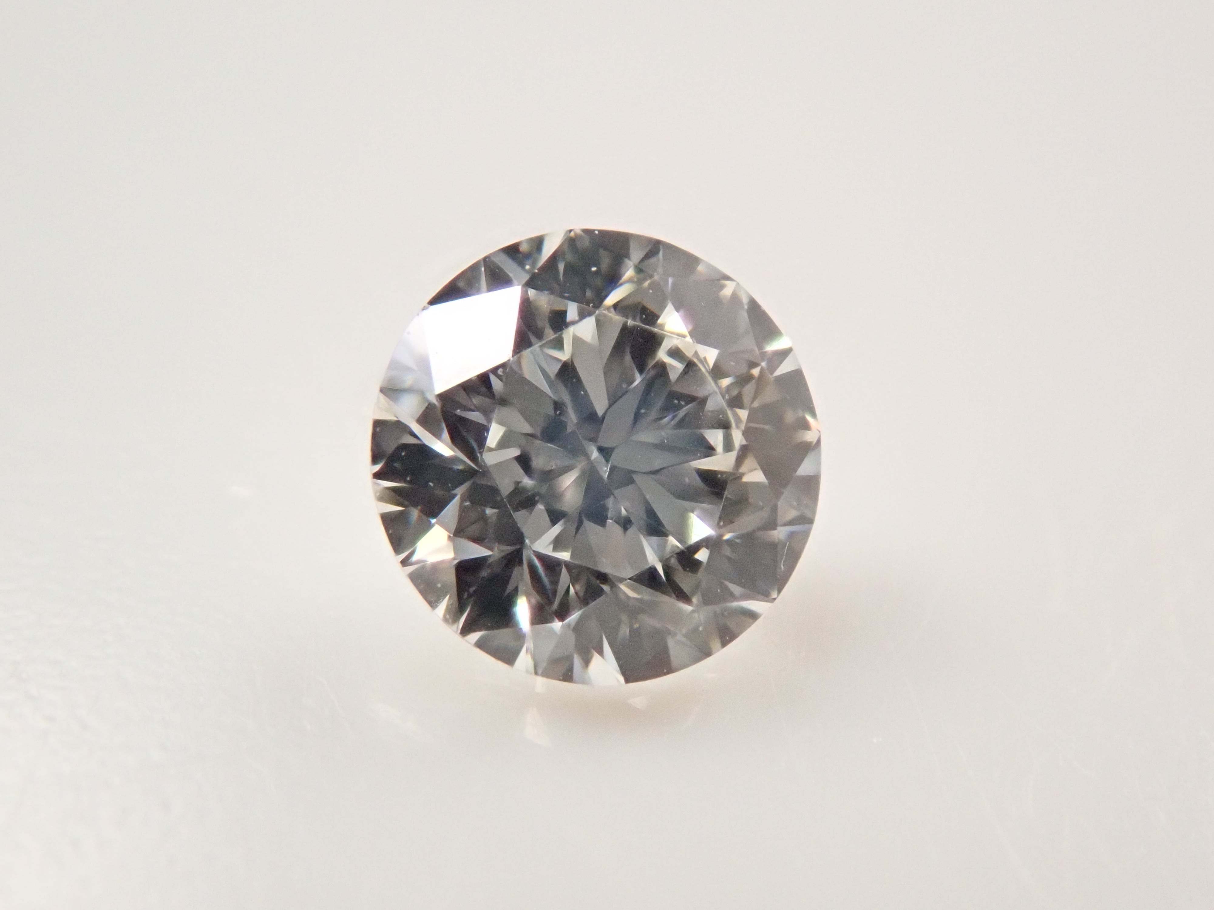 ダイヤモンド(H&C) 3.8mm/0.208ctルース(G, IF, 3Excellent H&C)