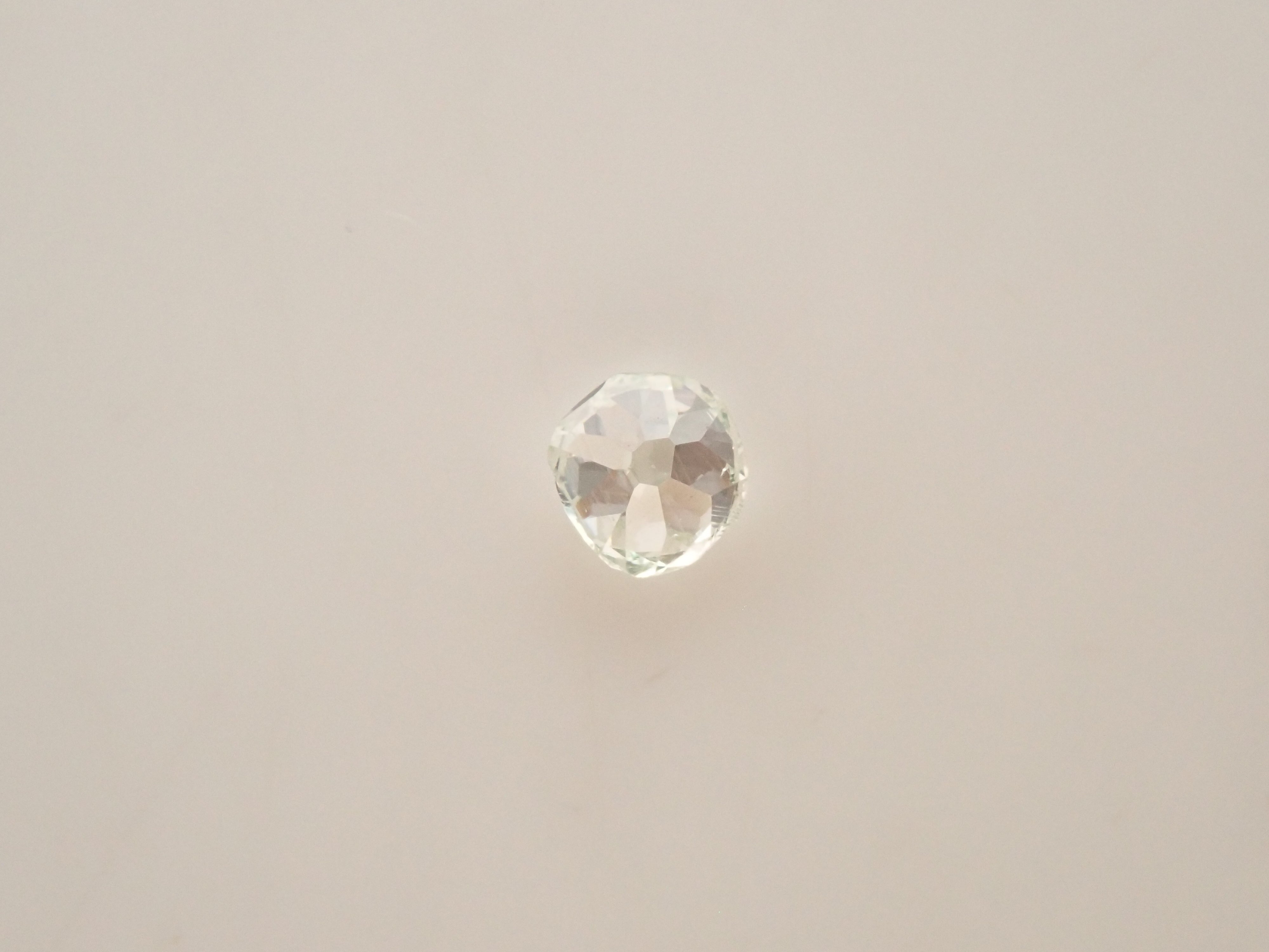 グリーンダイヤモンド 0.100ctルース(VERY LIGHT GREEN, SI-1)