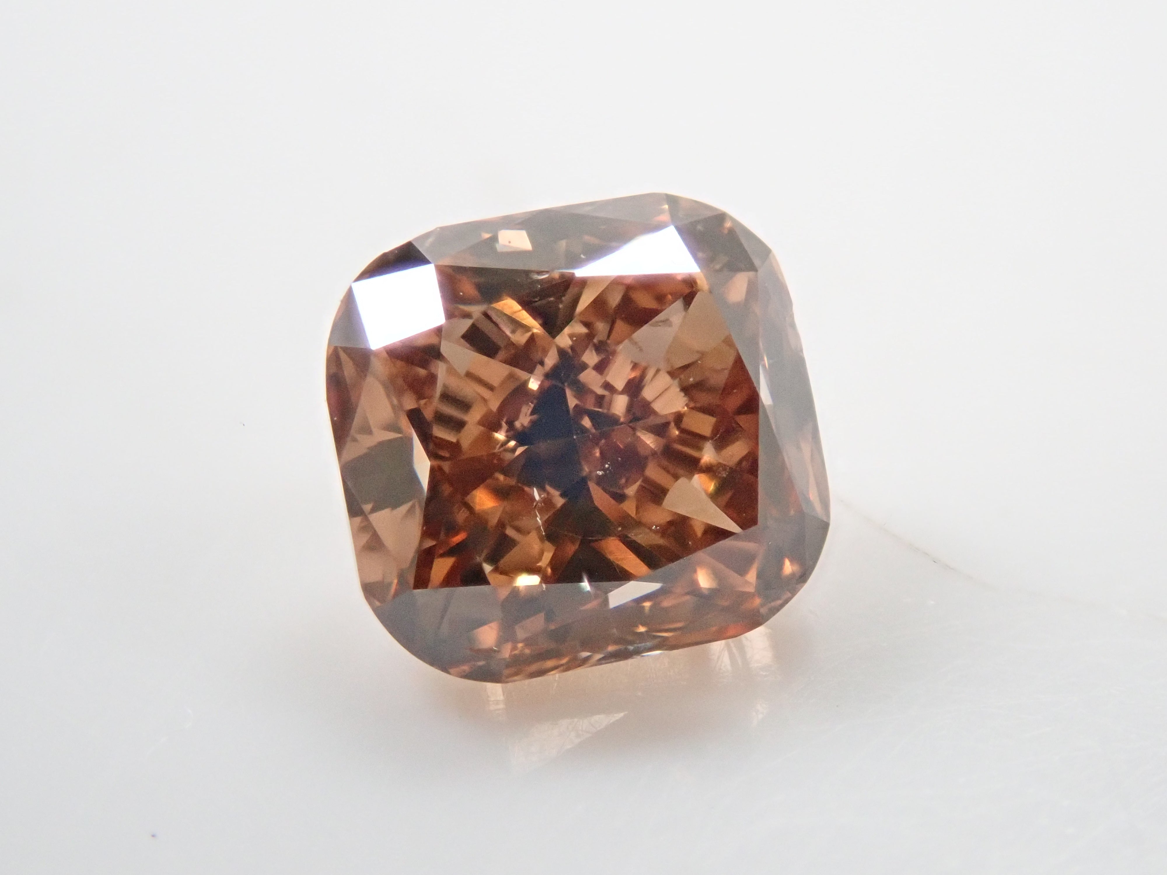 【7/18 22時販売】ブラウンダイヤモンド 0.728ctルース(FANCY DARK BROWN, SI2)