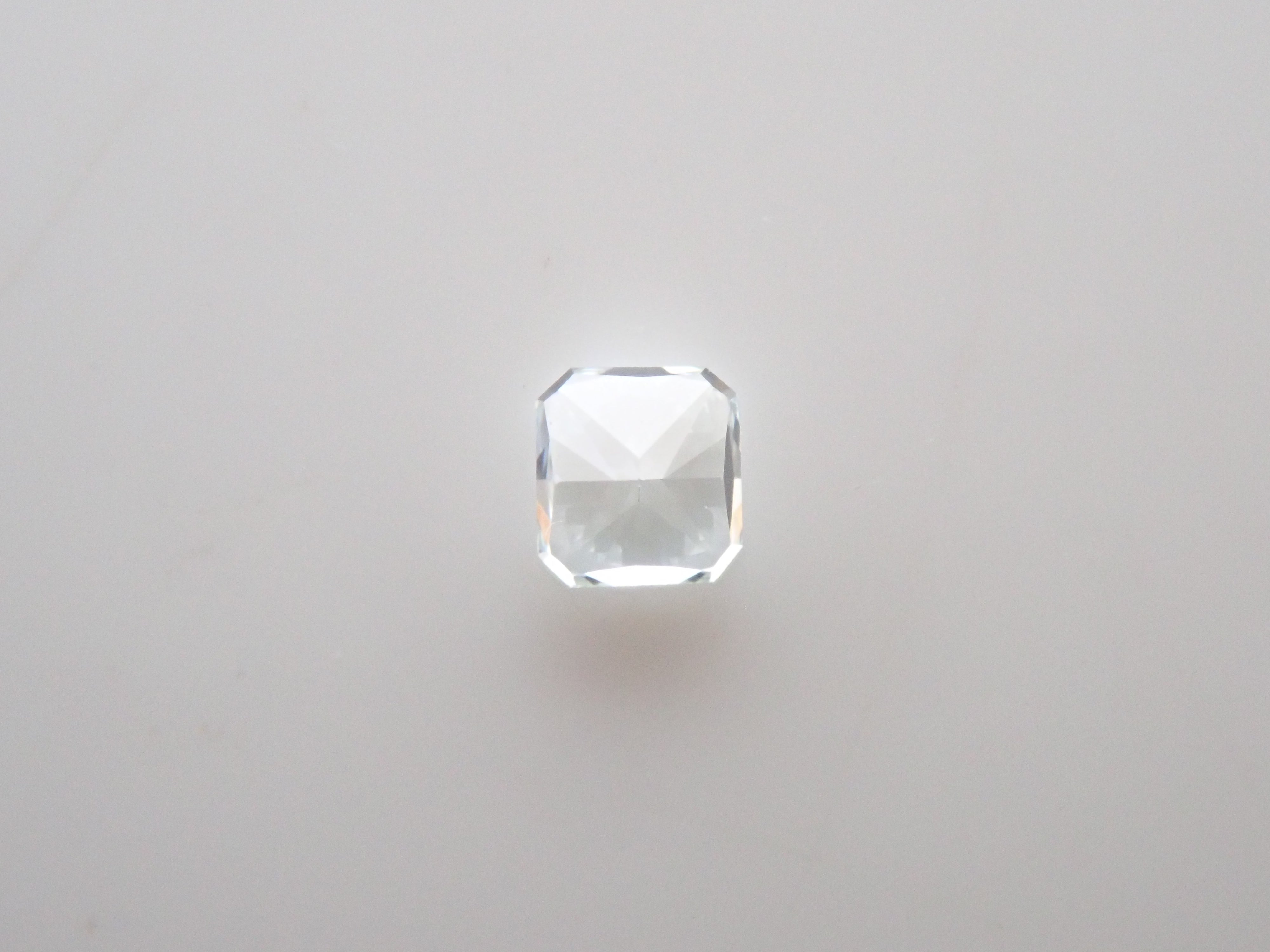 【抽籤販售0829】藍鑽 0.064ct裸石 (FANCY LIGHT GREEN BLUE, VS-1)