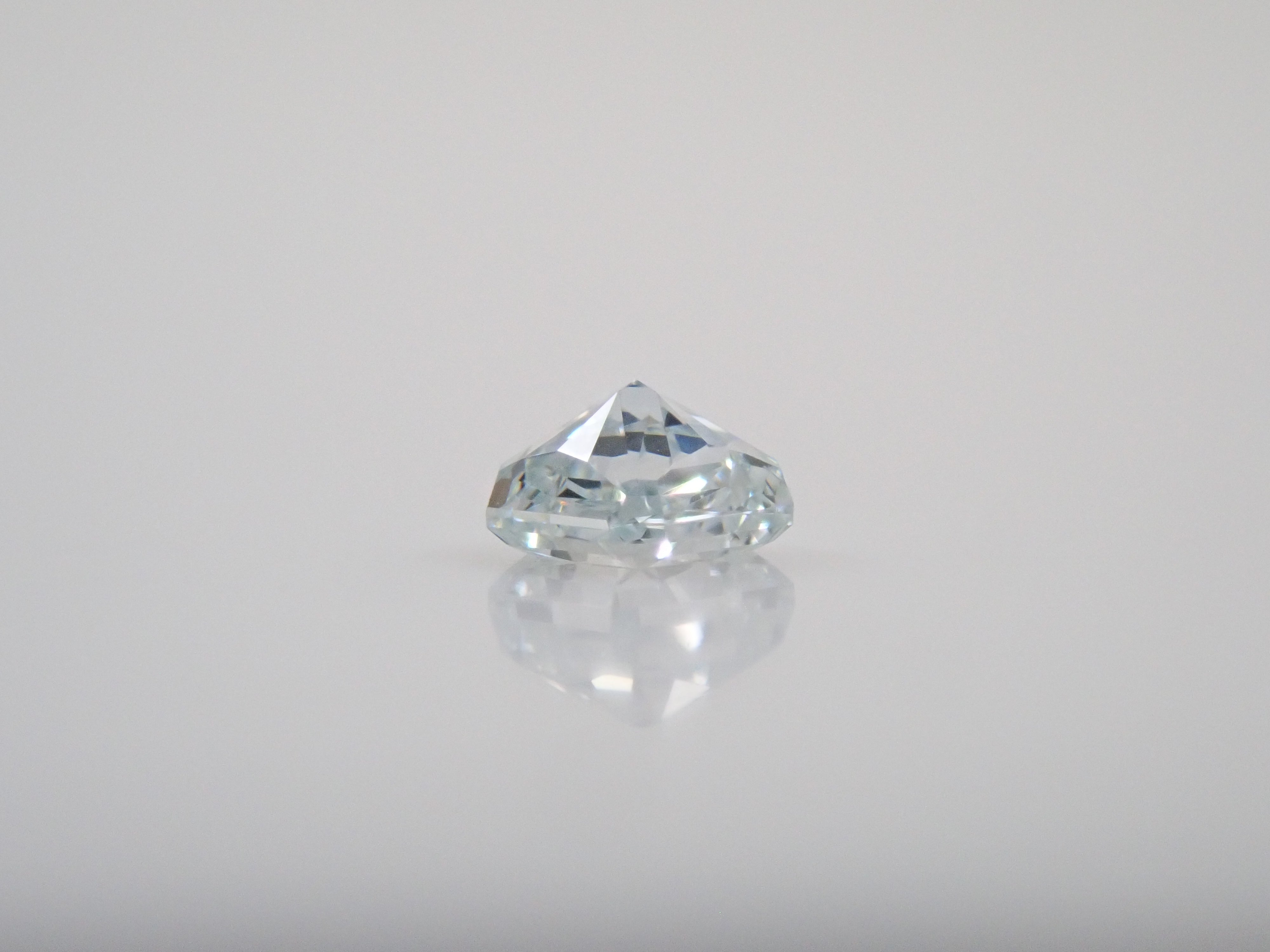 【抽籤販售0829】藍鑽 0.064ct裸石 (FANCY LIGHT GREEN BLUE, VS-1)