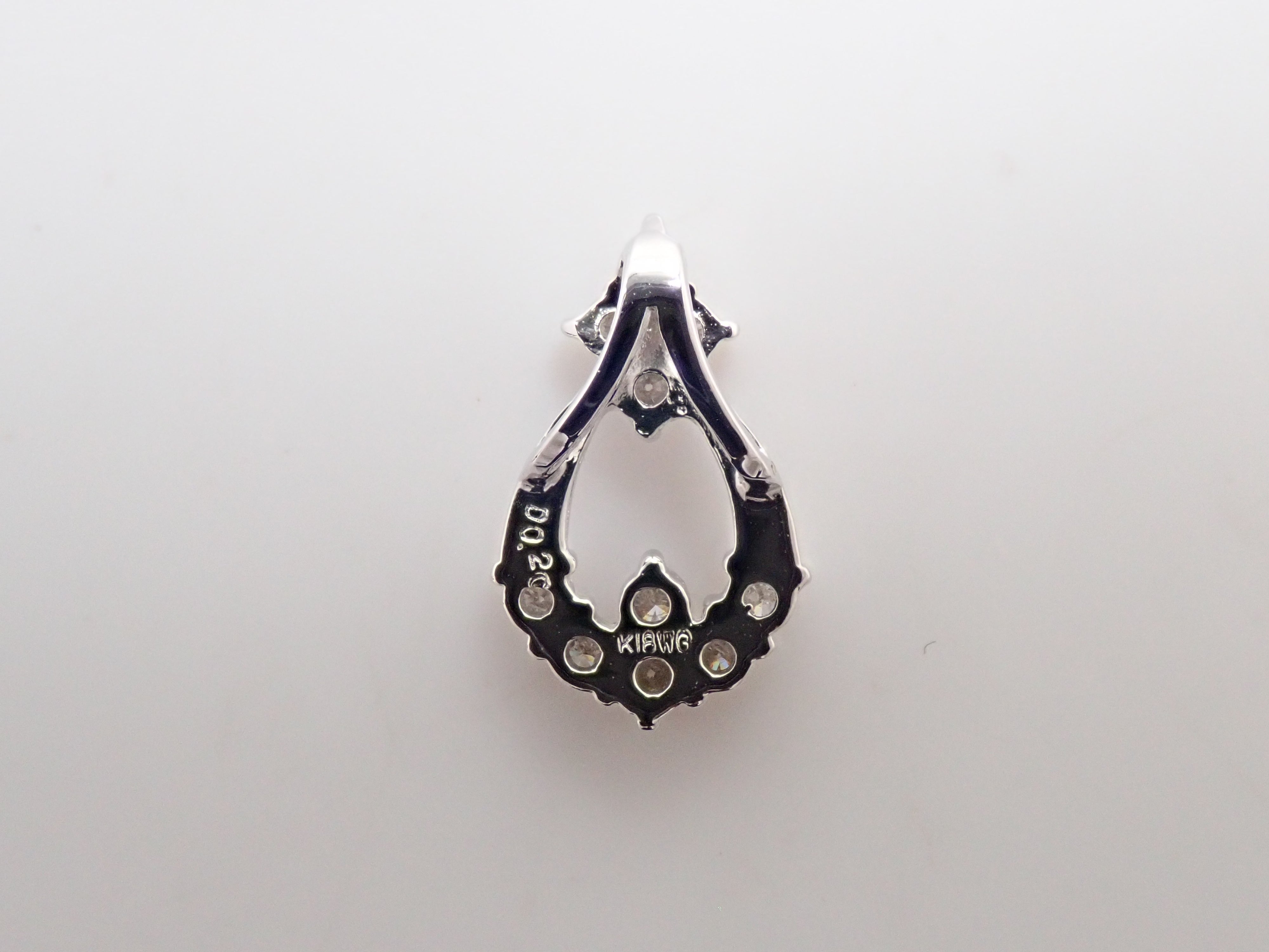 【7/20 22時販売】【カラフリ】K18WG ダイヤモンド 0.2ct ペンダントトップ(ネックレストップ)