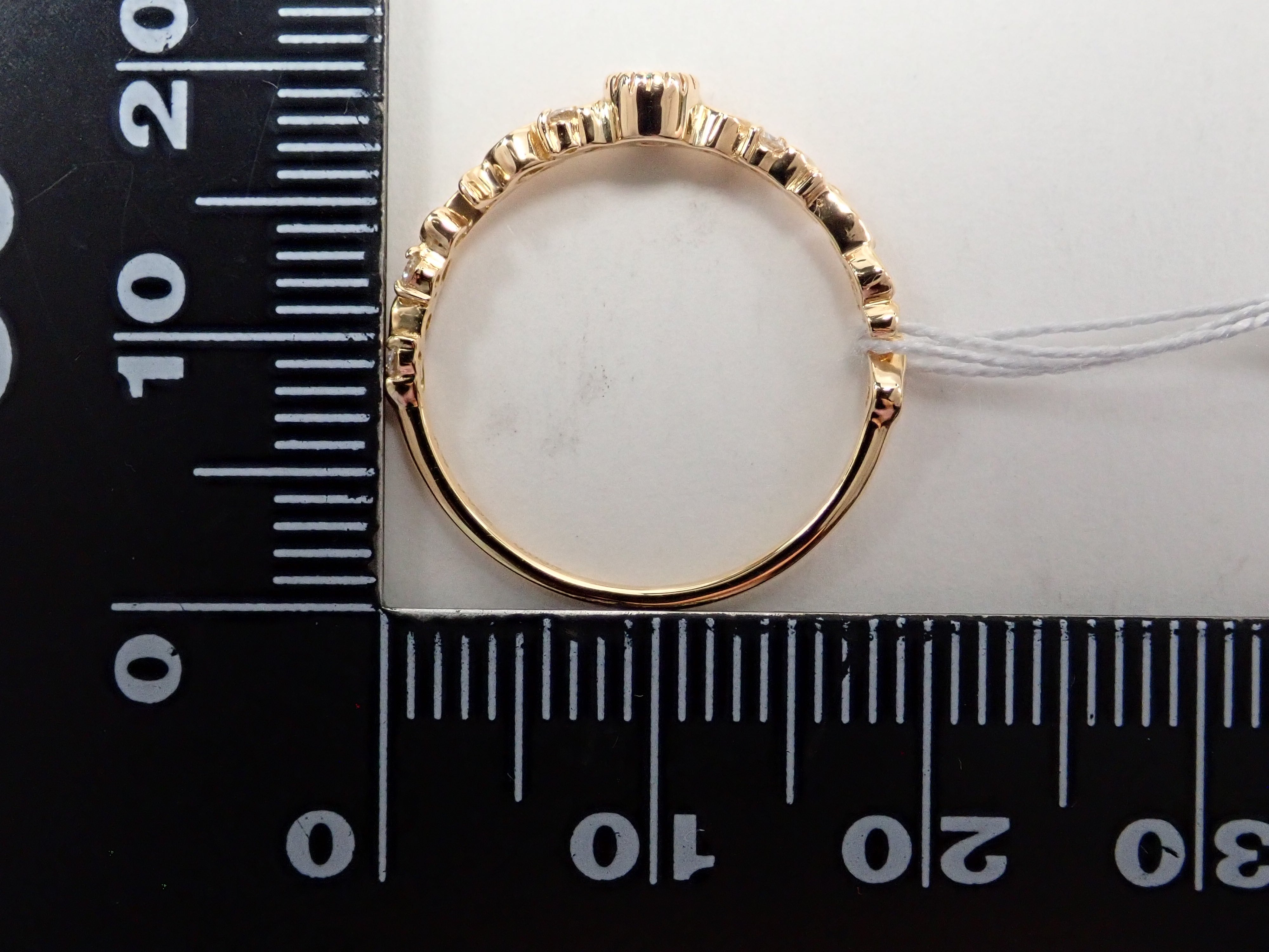 K18YGコロンビア産エメラルド0.062ct・ダイヤモンドリング