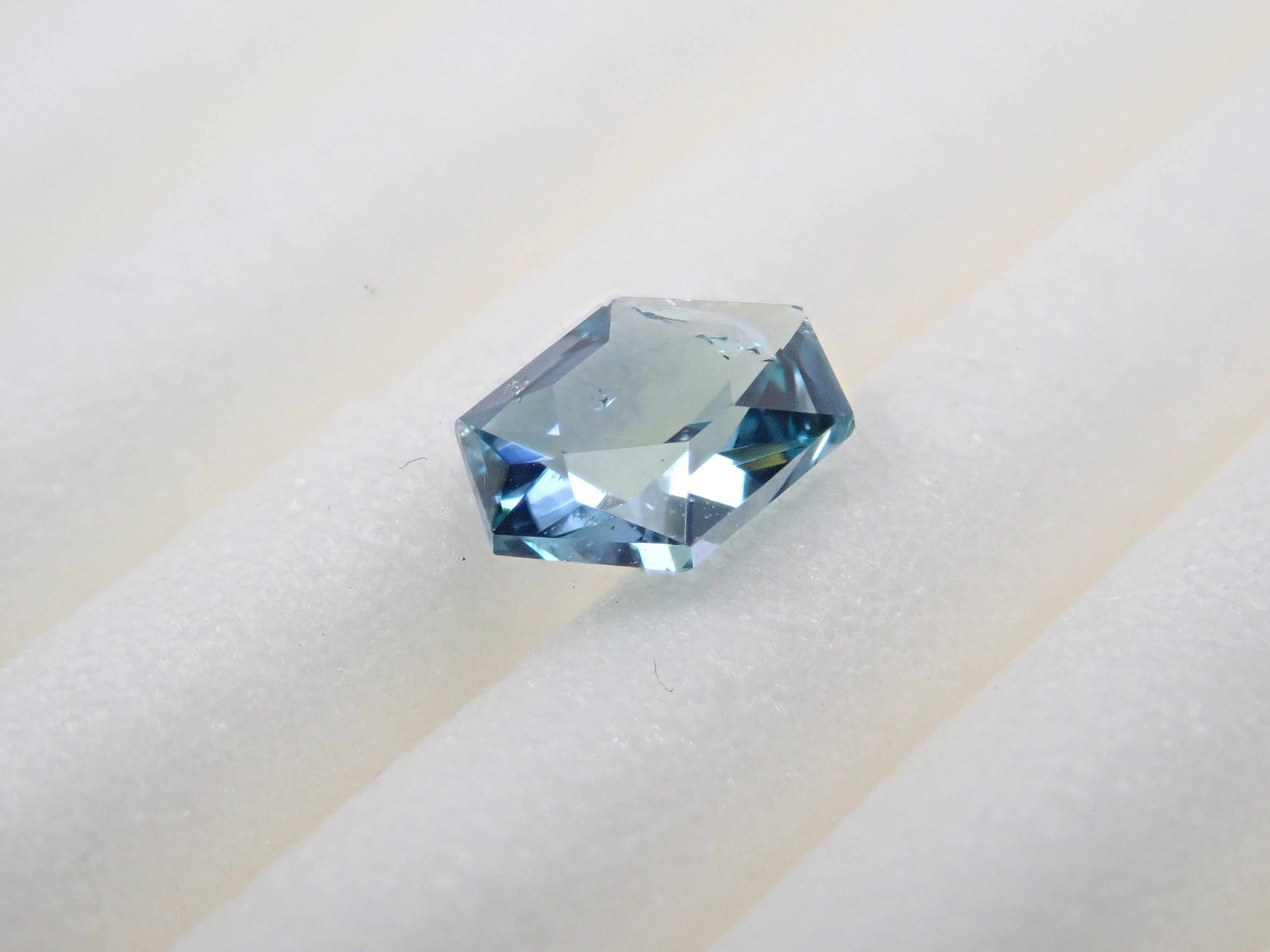 【12544254掲載】コーネルピン 0.228ctルース