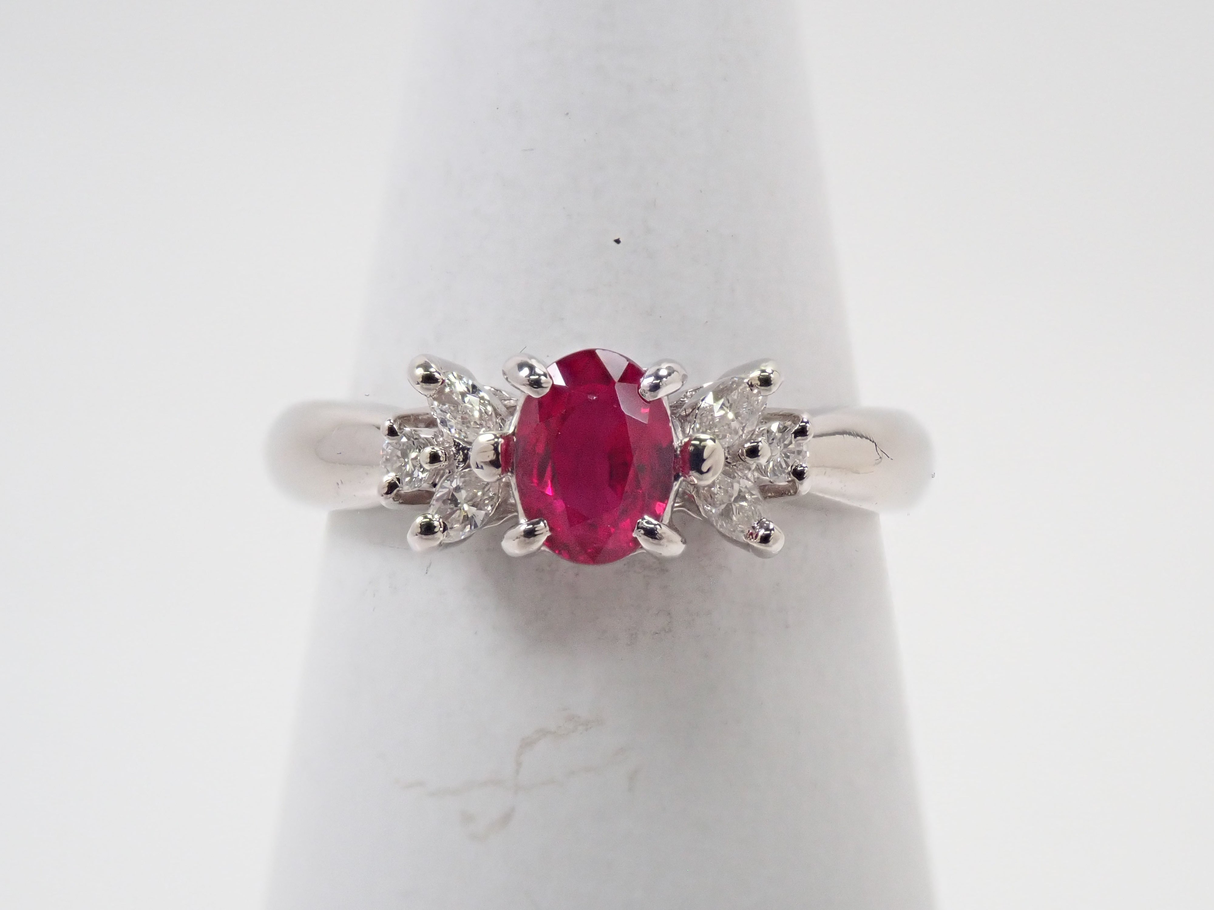 Pt900 ルビー 0.69ct・ダイヤモンド0.16ctリング 鑑別書
