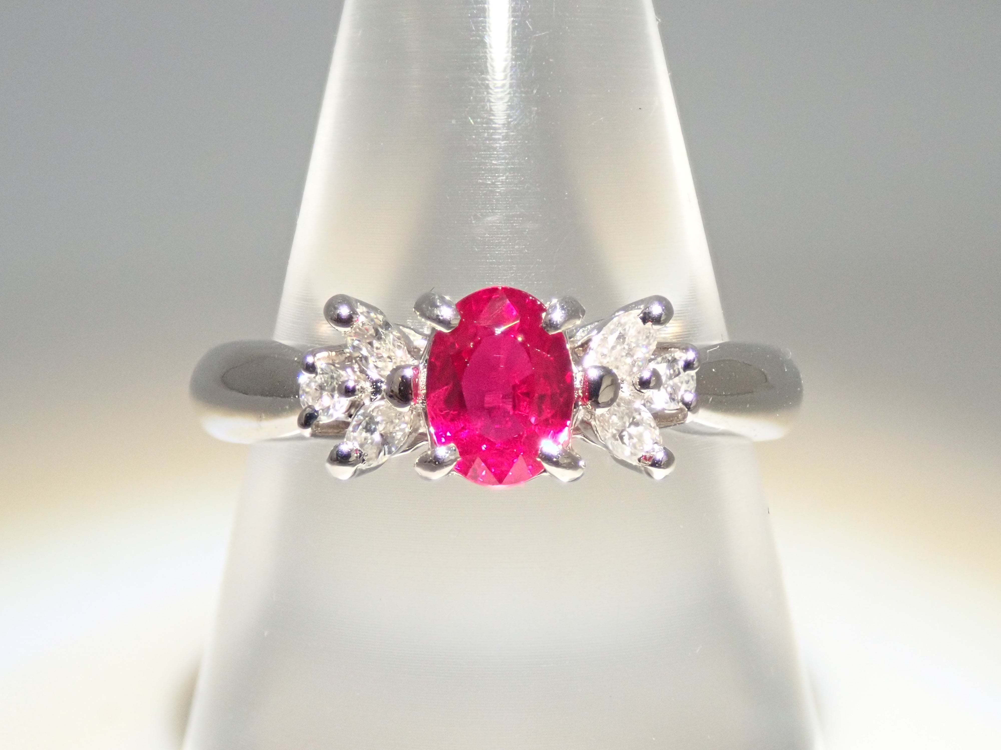 Pt900 ルビー 0.69ct・ダイヤモンド0.16ctリング 鑑別書