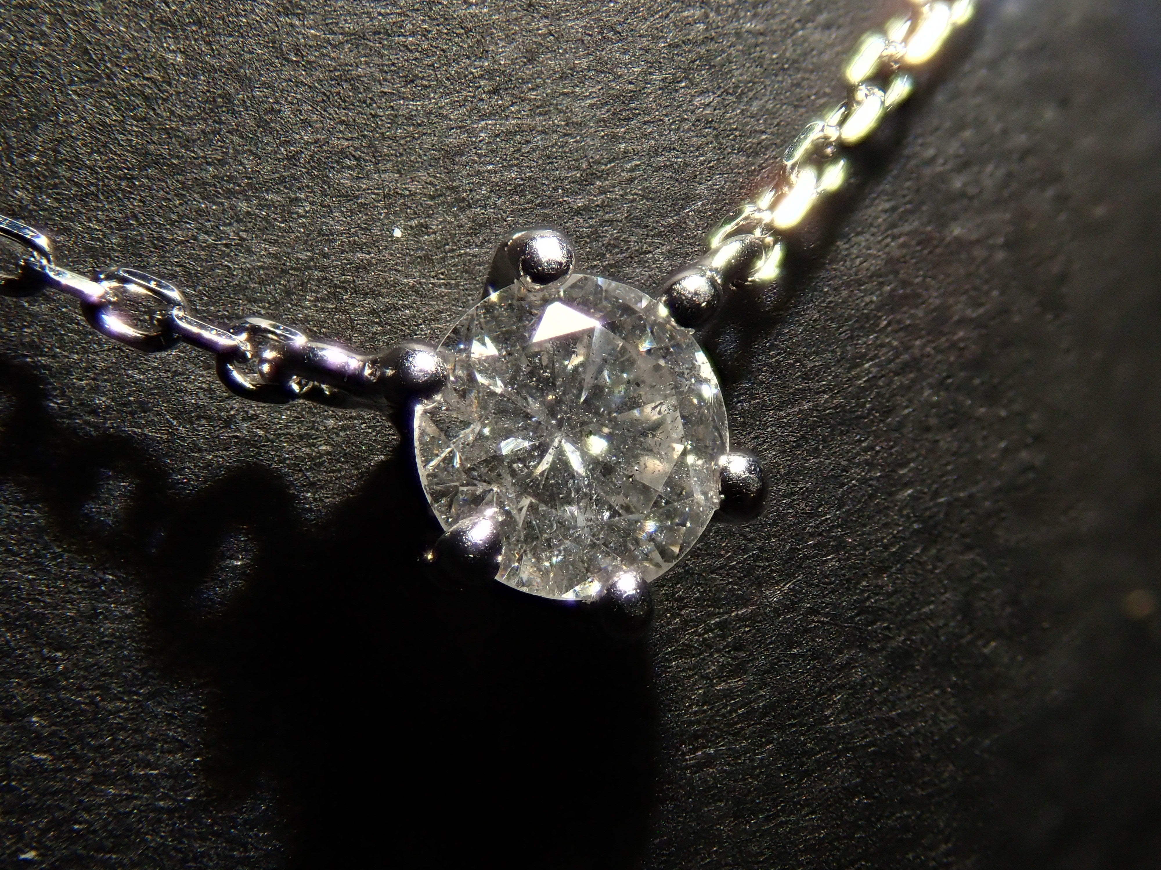 【7/26 22時販売】【カラフリ】Pt900/Pt850 ダイヤモンド 4.0mm/0.29ct 一粒ペンダント(ネックレス)