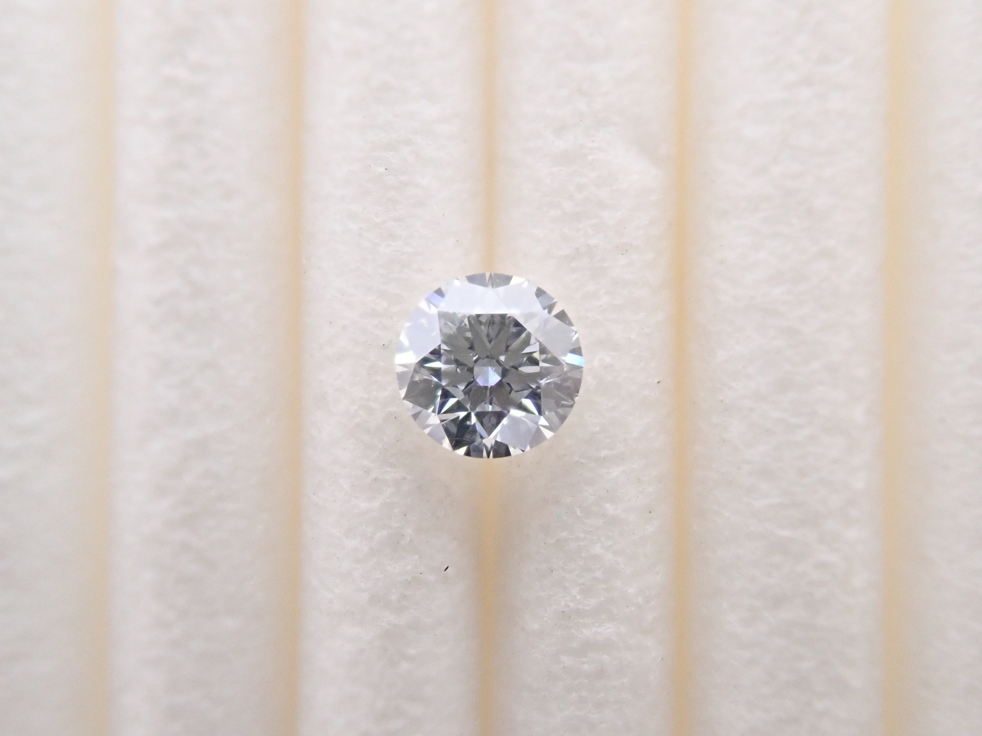 【7/26 22時販売】ダイヤモンド(ハート&キューピッド)3.0mm/0.226ctルース(G, VVS-1, 3Excellent H&C)