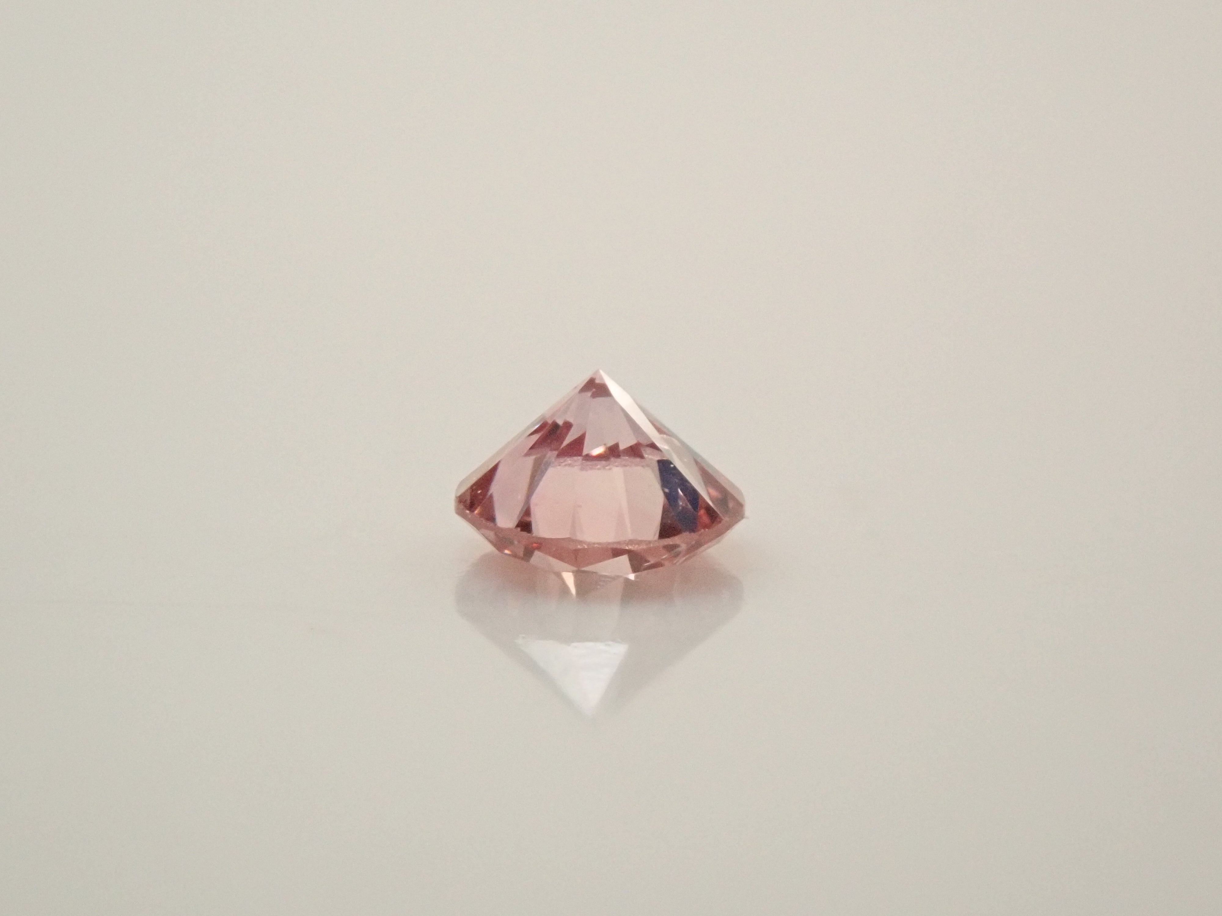 ピンクダイヤモンド 3.0mm/0.110ctルース(FANCY INTENSE PINK, SI2)
