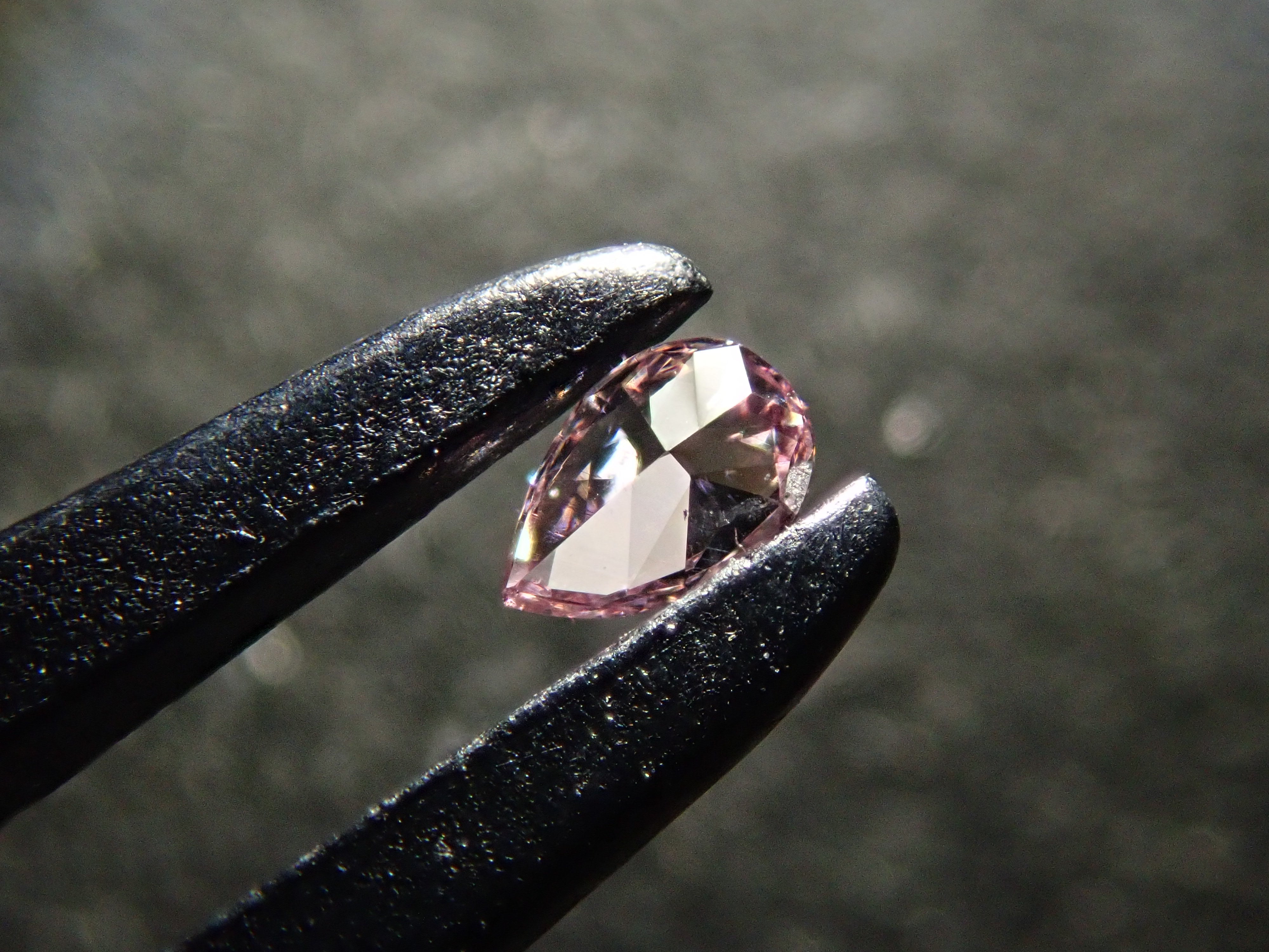 ピンクダイヤモンド 0.030ctルース(FANCY LIGHT PURPLE PINK, SI1)