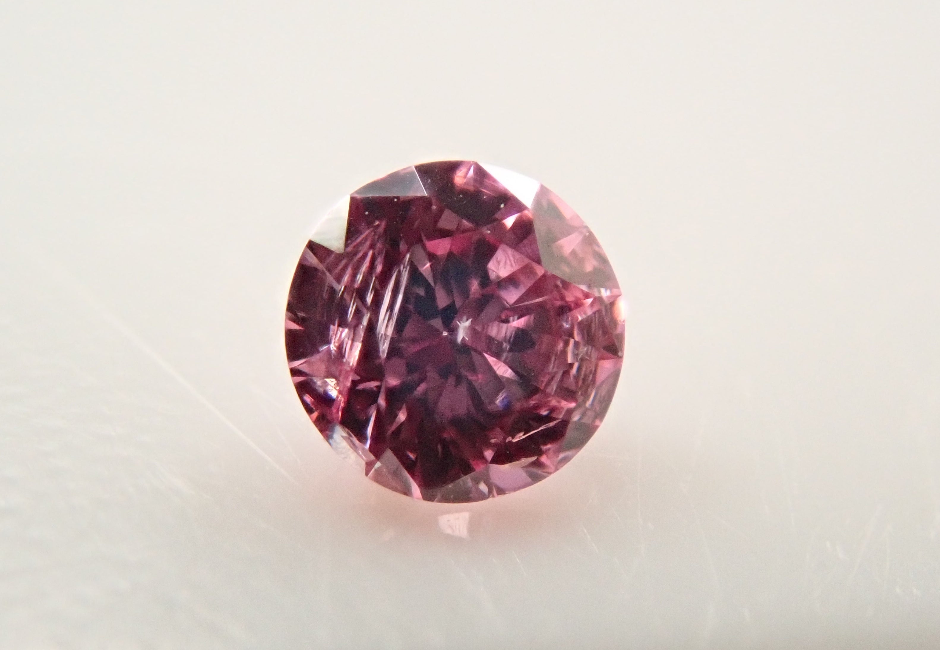 ピンクダイヤモンド 0.043ctルース(FANCY INTENSE PURPLISH PINK, I1)