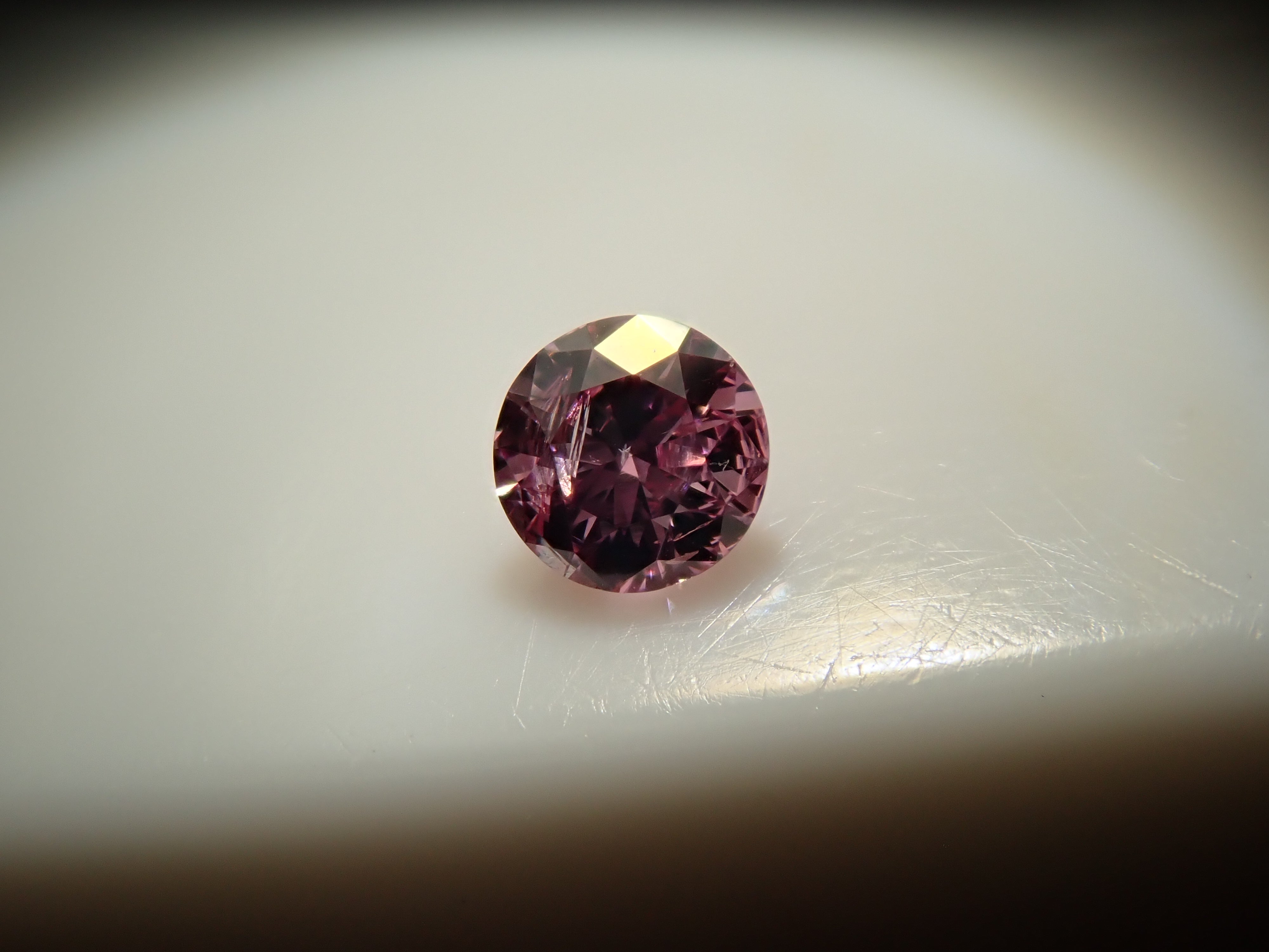 ピンクダイヤモンド 0.043ctルース(FANCY INTENSE PURPLISH PINK, I1)