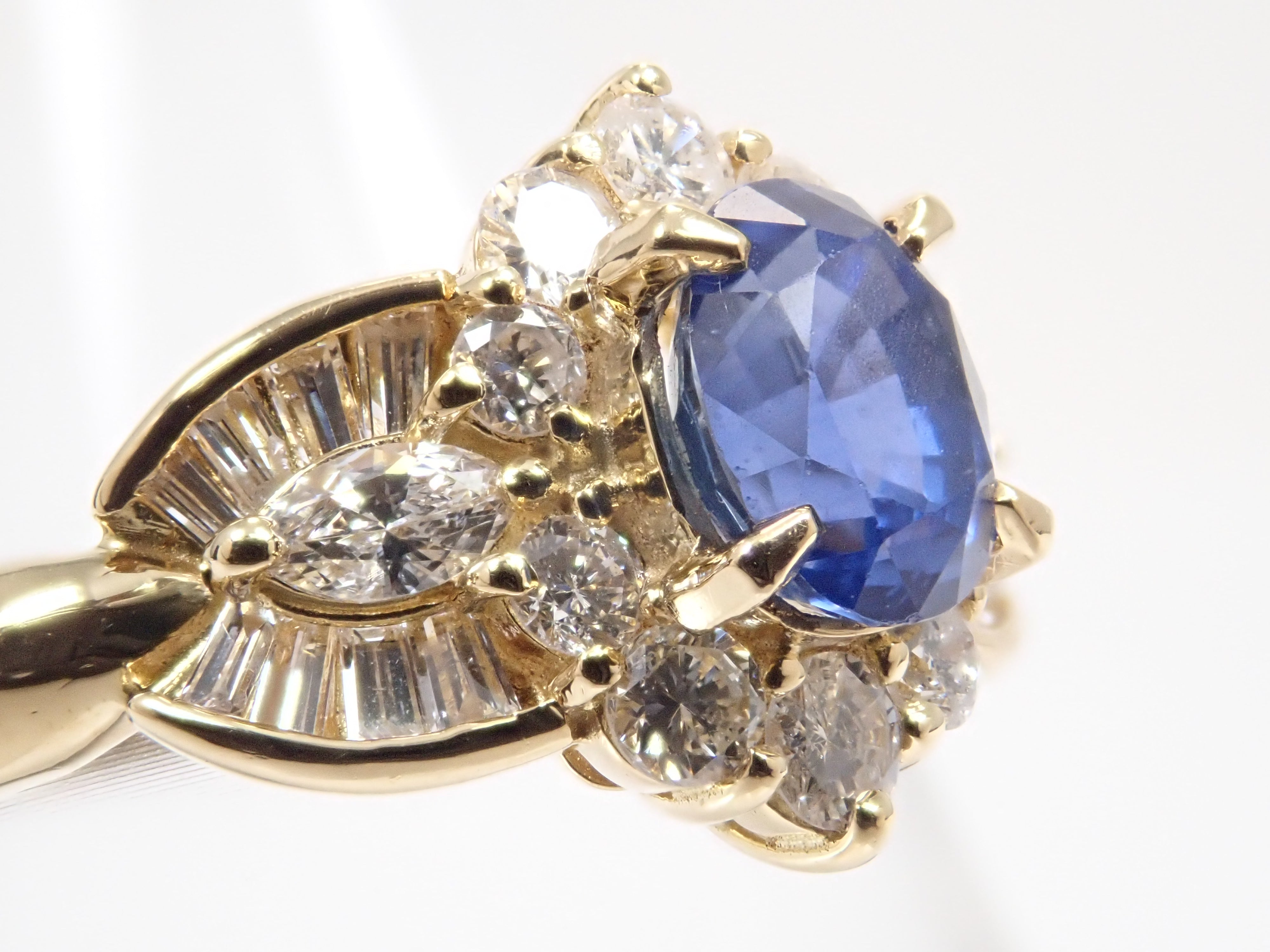【8/6 22時販売】【カラフリ】K18 ブルーサファイア 1.13ct・ダイヤモンド0.75ctリング 鑑別書