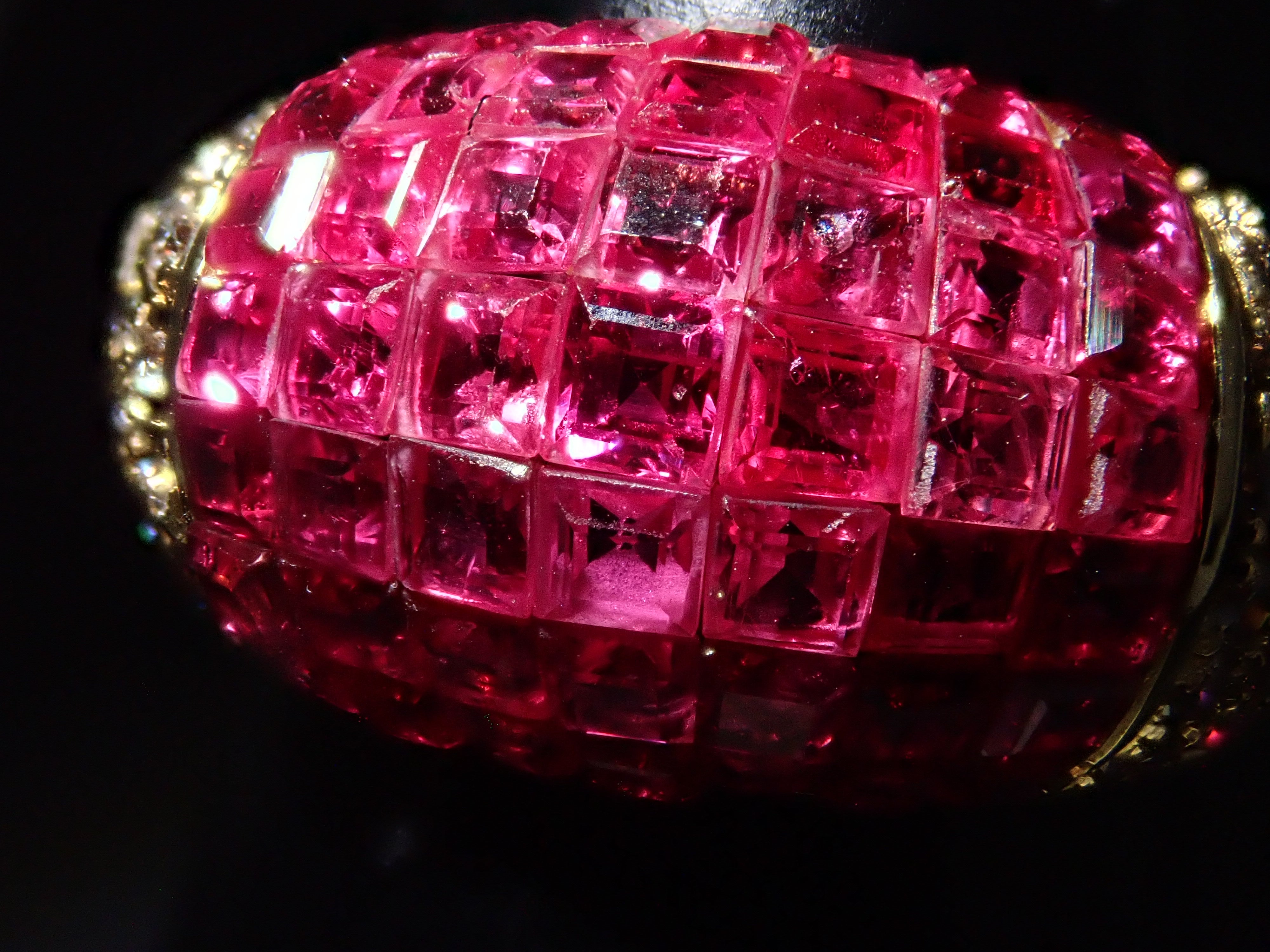 【22602698刊載】【多彩】K18 紅寶石 6.74ct 鑽石 0.91ct 附鑑定證