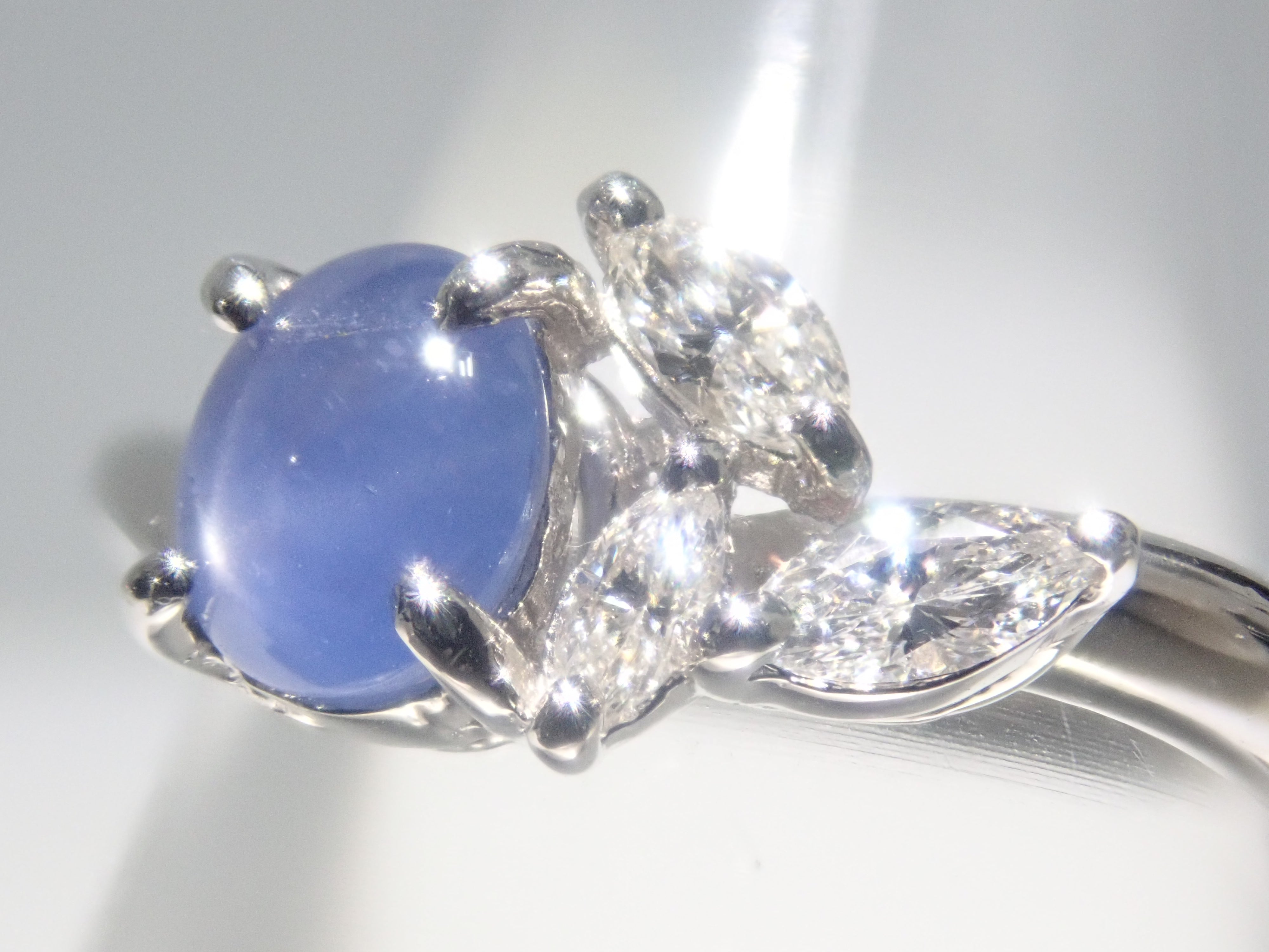 【8/25 22時販売】【カラフリ】Pt900 スターサファイア 0.744ct・ダイヤモンド0.167ctリング 鑑別書