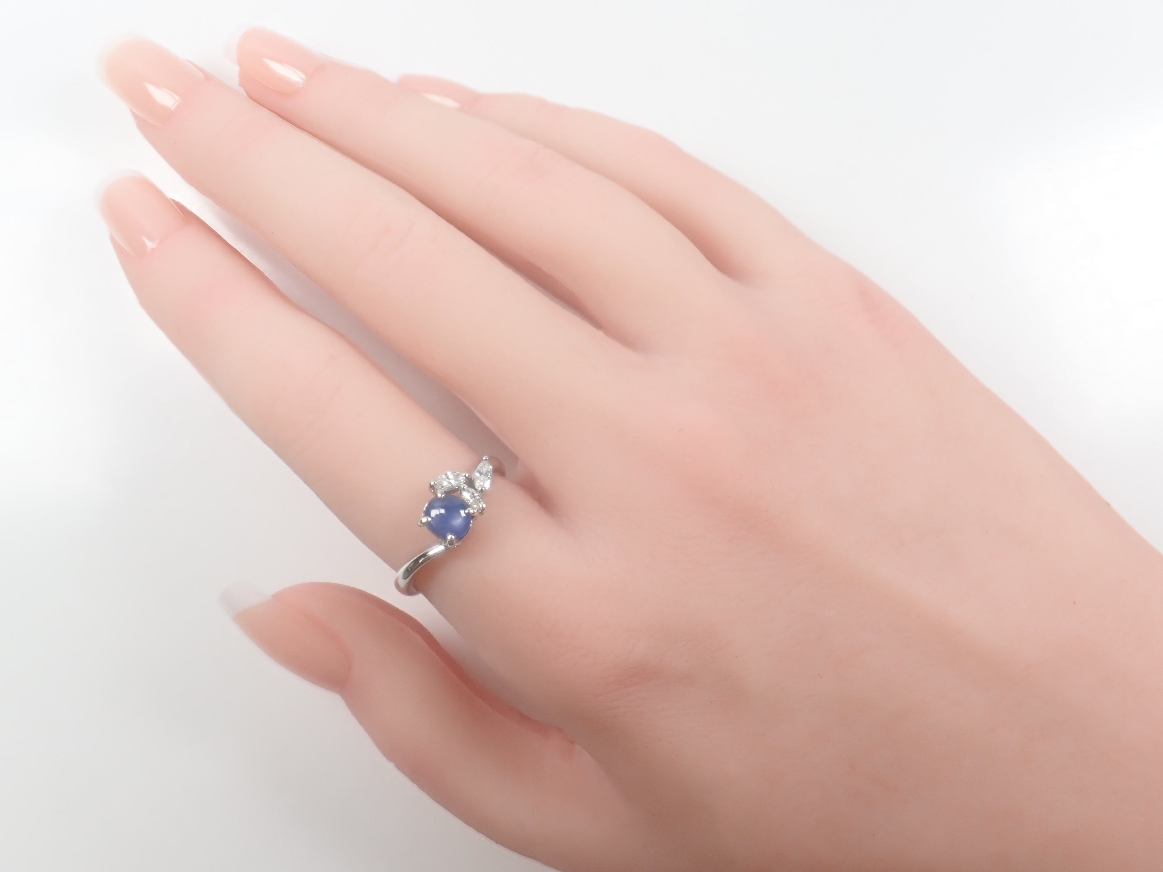 【8/25 22時販売】【カラフリ】Pt900 スターサファイア 0.744ct・ダイヤモンド0.167ctリング 鑑別書