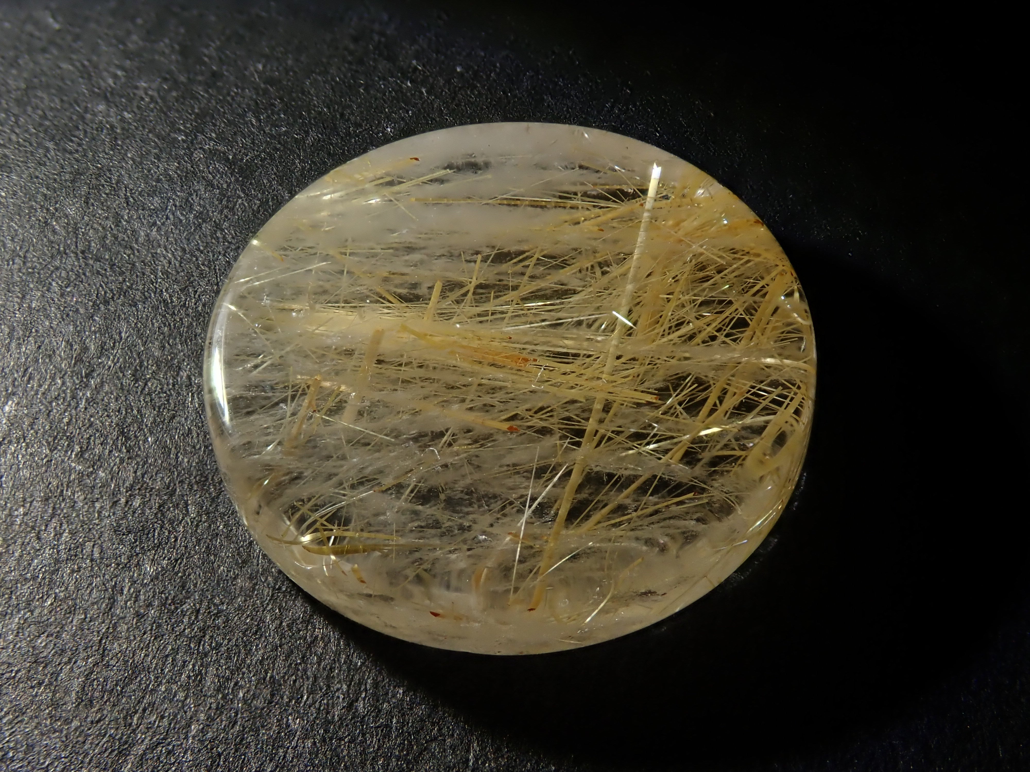 ルチルクォーツ1石ルース(12mm)《複数購入割引有》