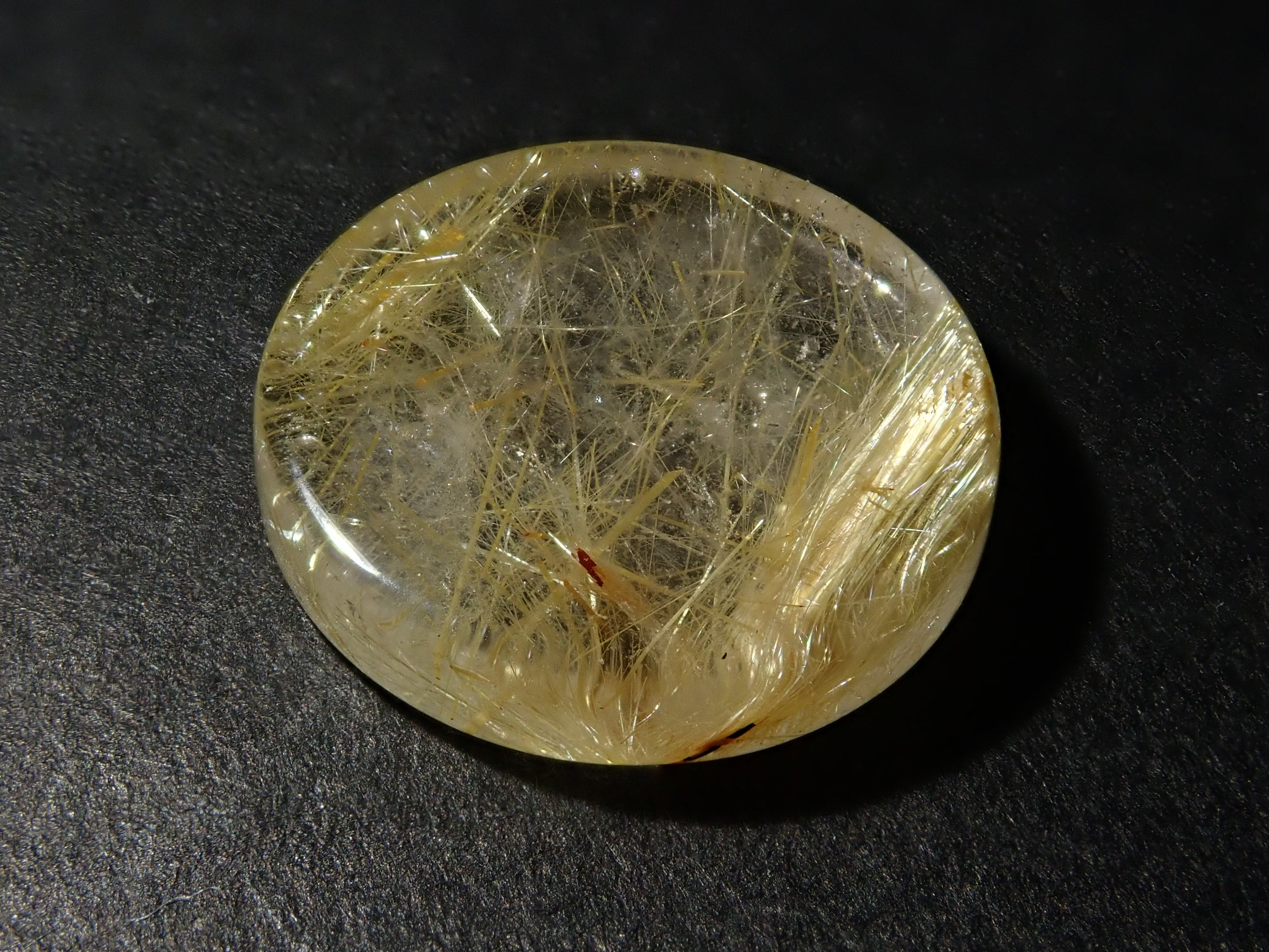 ルチルクォーツ1石ルース(12mm)《複数購入割引有》