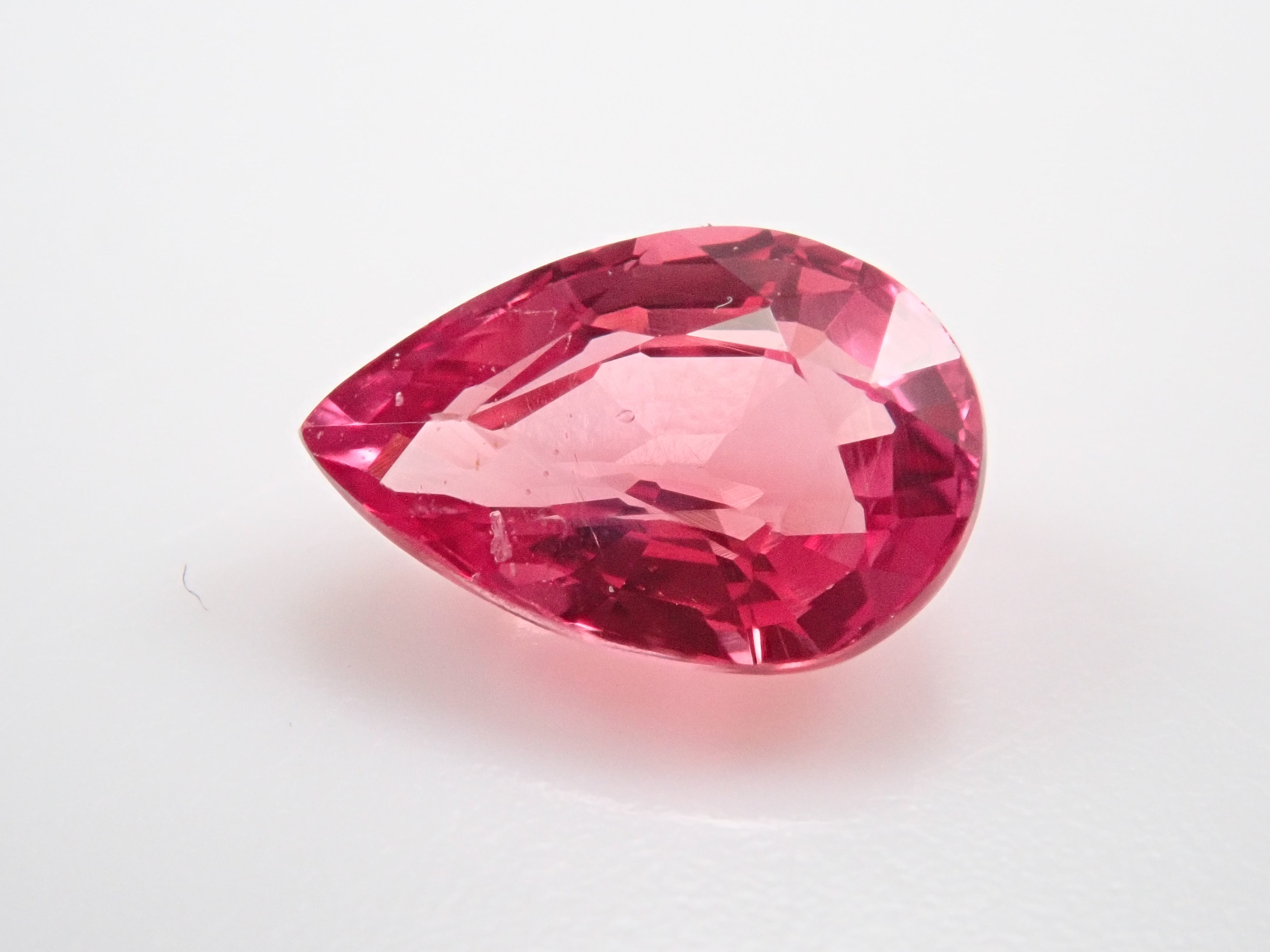 【12544896掲載】サファイア 0.566ctルース