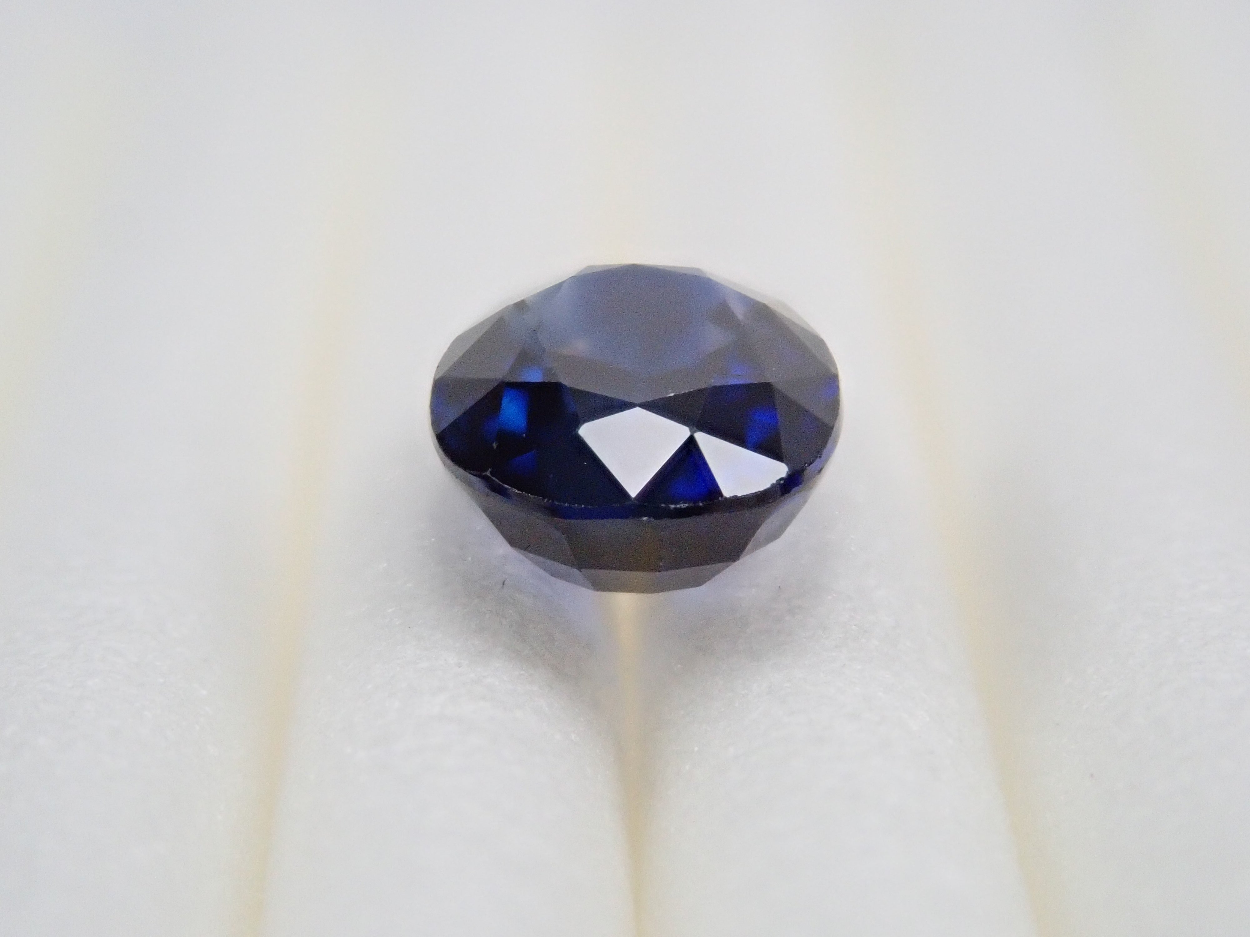 【12544901掲載】バイカラーサファイア 1.000ctルース