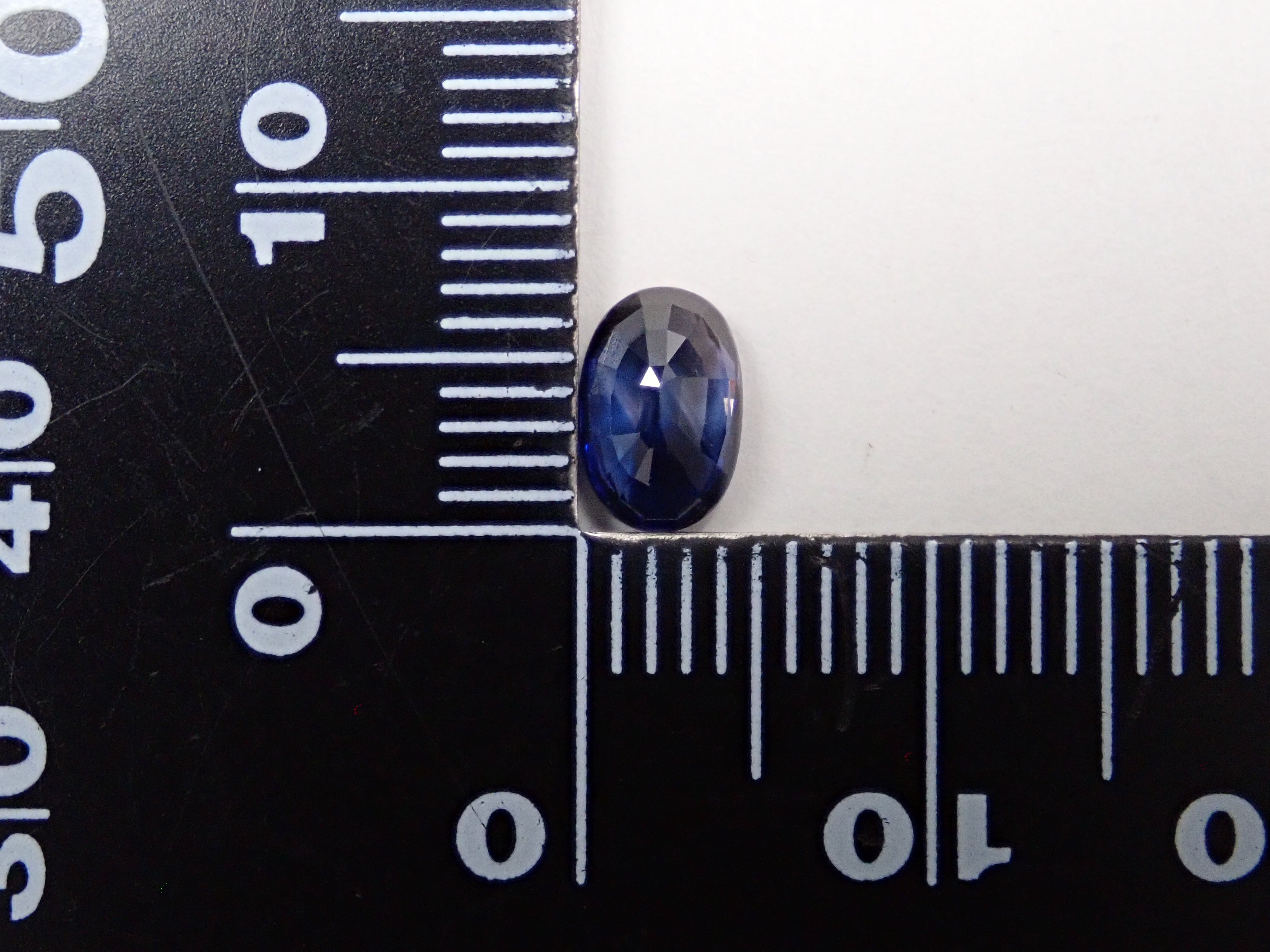 【12544901掲載】バイカラーサファイア 1.000ctルース