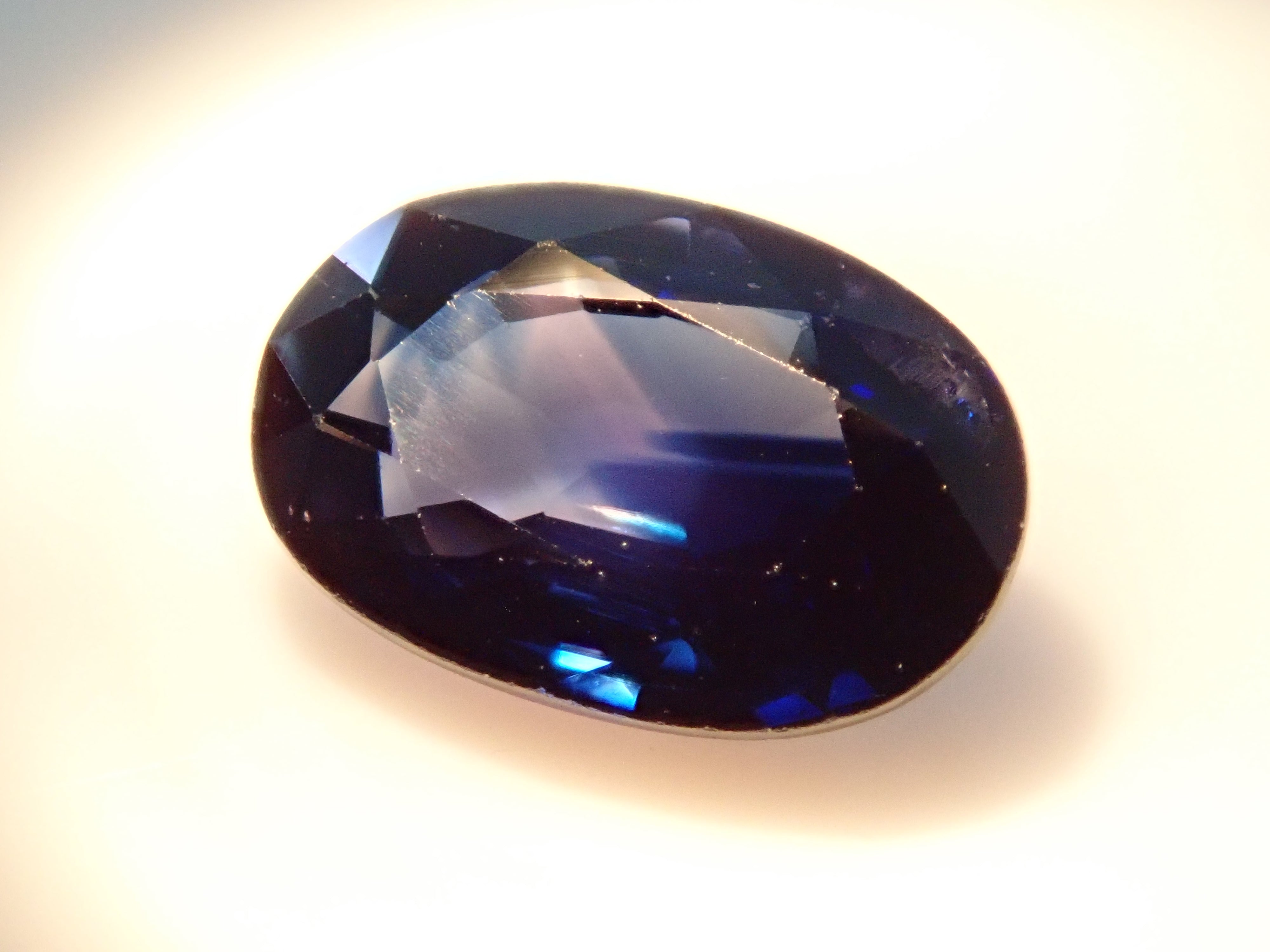 【12544901掲載】バイカラーサファイア 1.000ctルース