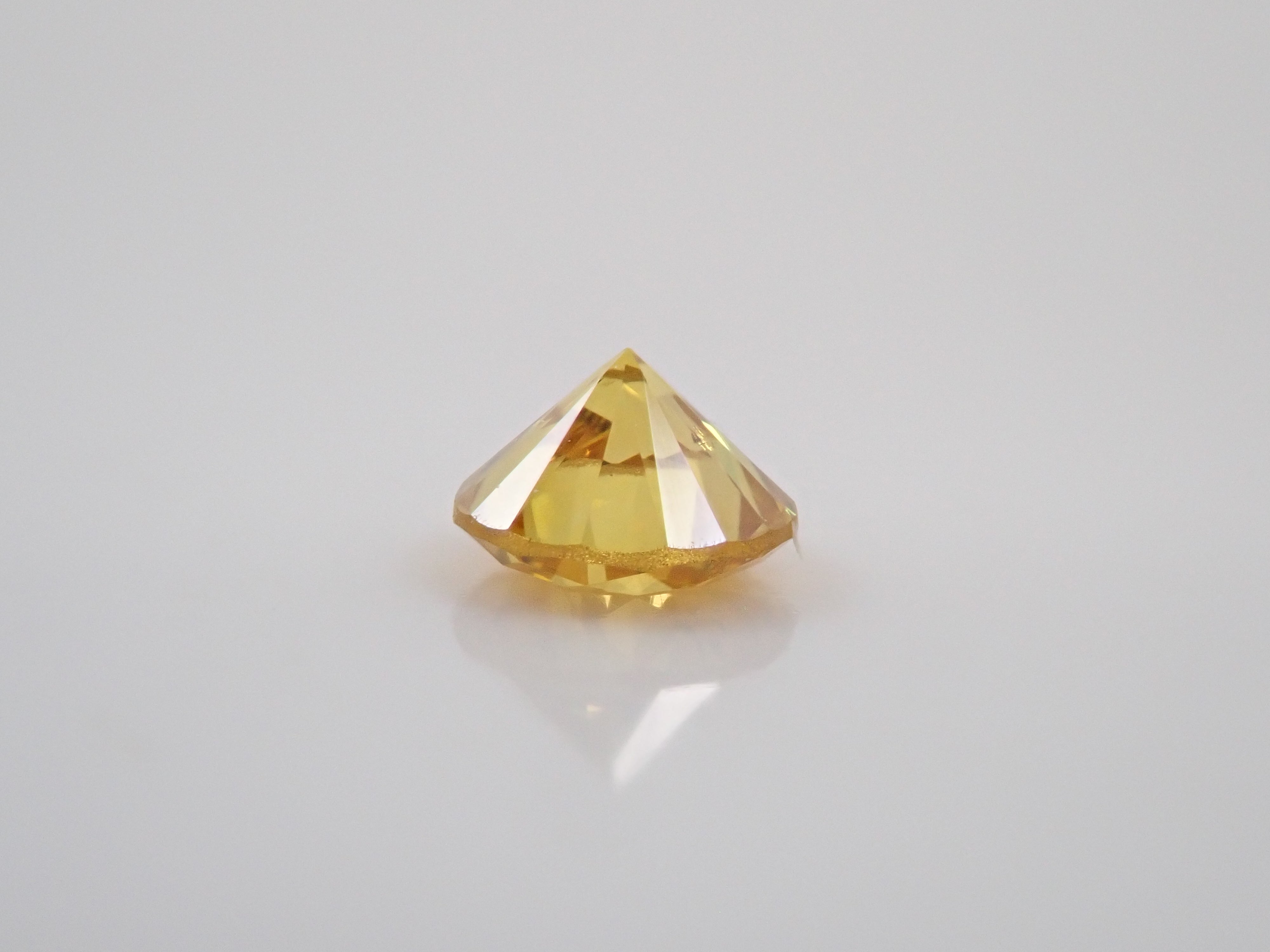 イエローダイヤモンド 0.144ctルース(FANCY VIVID YELLOW, SI-2)