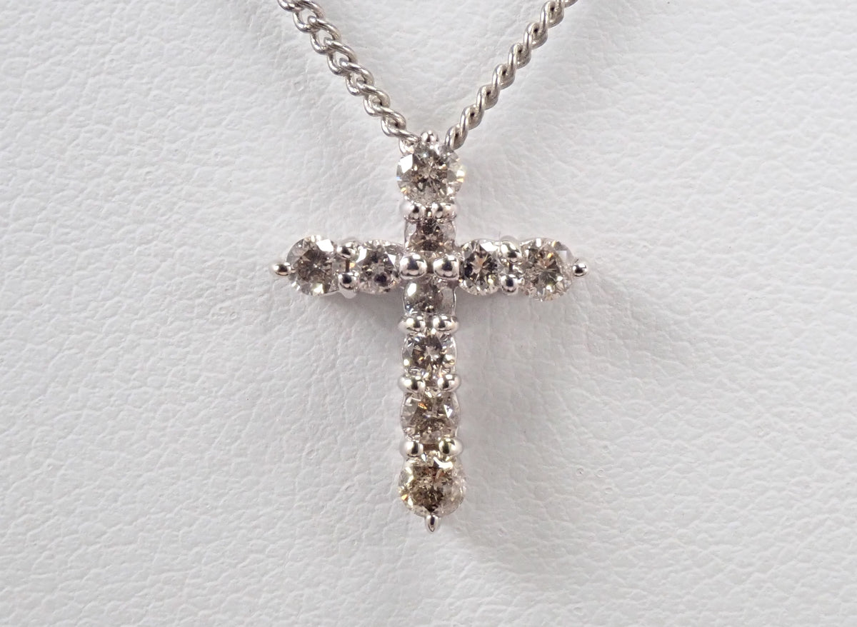 【10/7 22時販売】【カラフリ】K18WG ダイヤモンド 0.5ct クロスモチーフ ペンダントトップ(ネックレストップ)