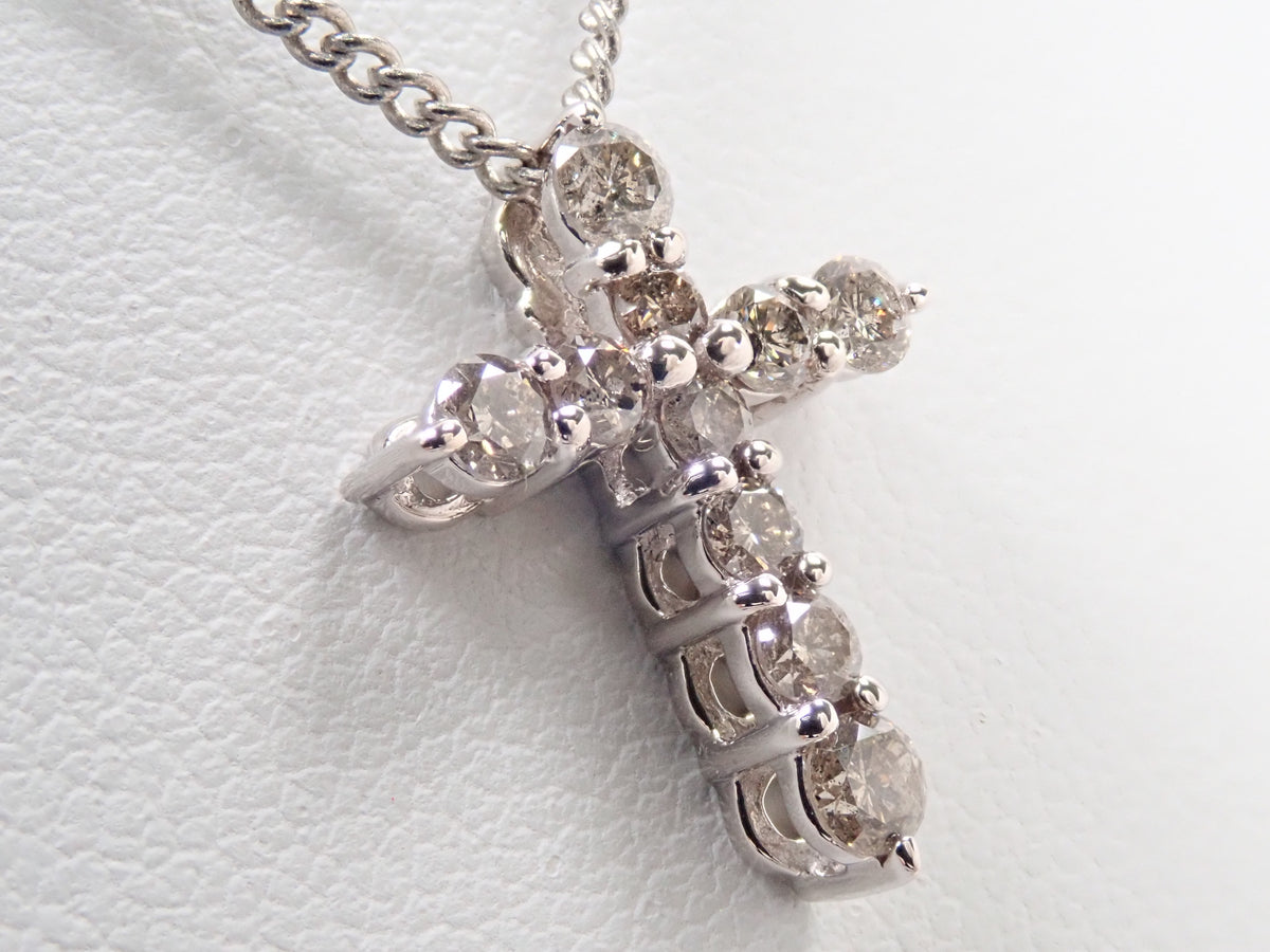 【10/7 22時販売】【カラフリ】K18WG ダイヤモンド 0.5ct クロスモチーフ ペンダントトップ(ネックレストップ)