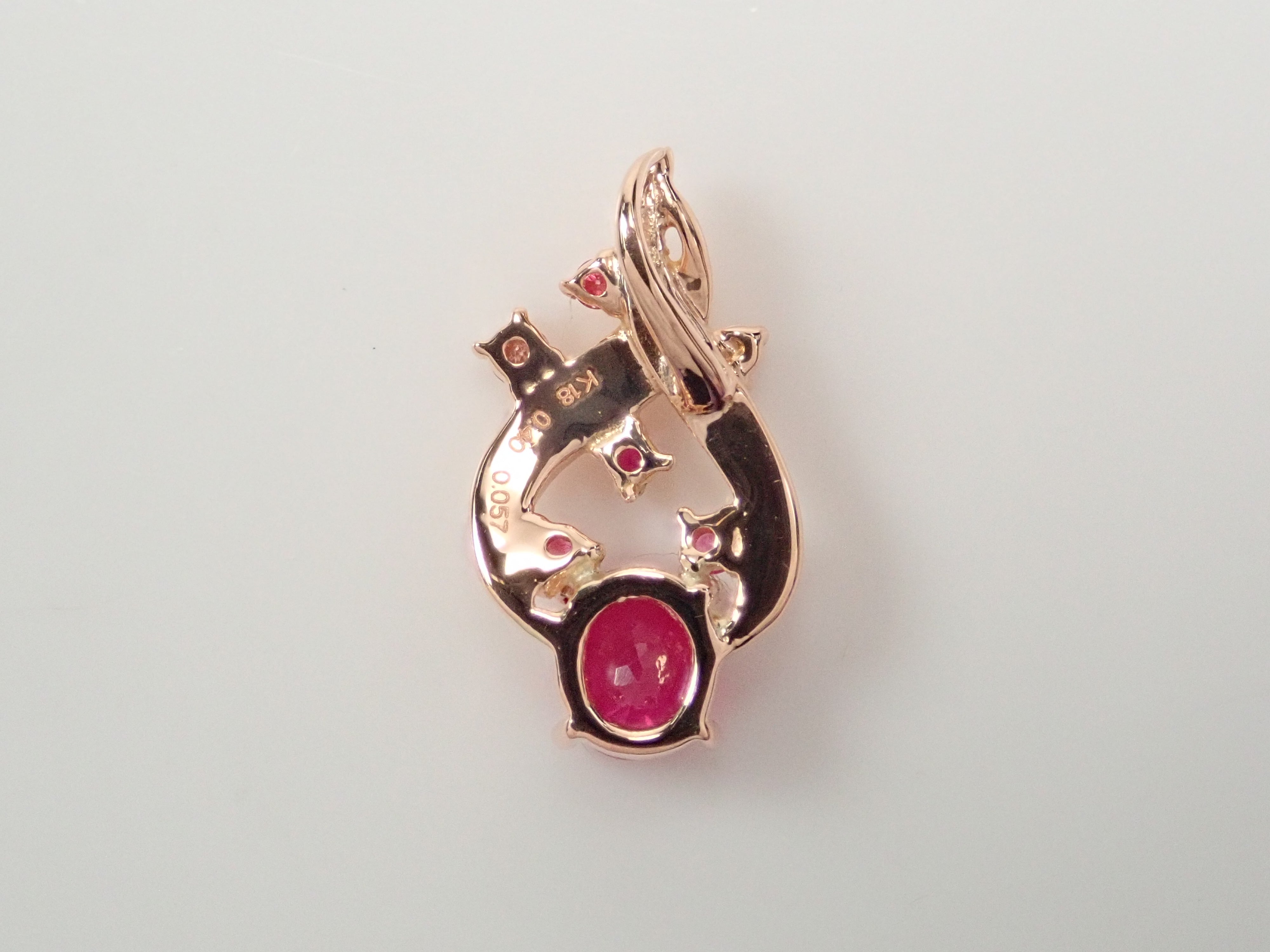 K18PG ピジョンブラッドルビー 0.4ct ペンダントトップ(ネックレストップ)