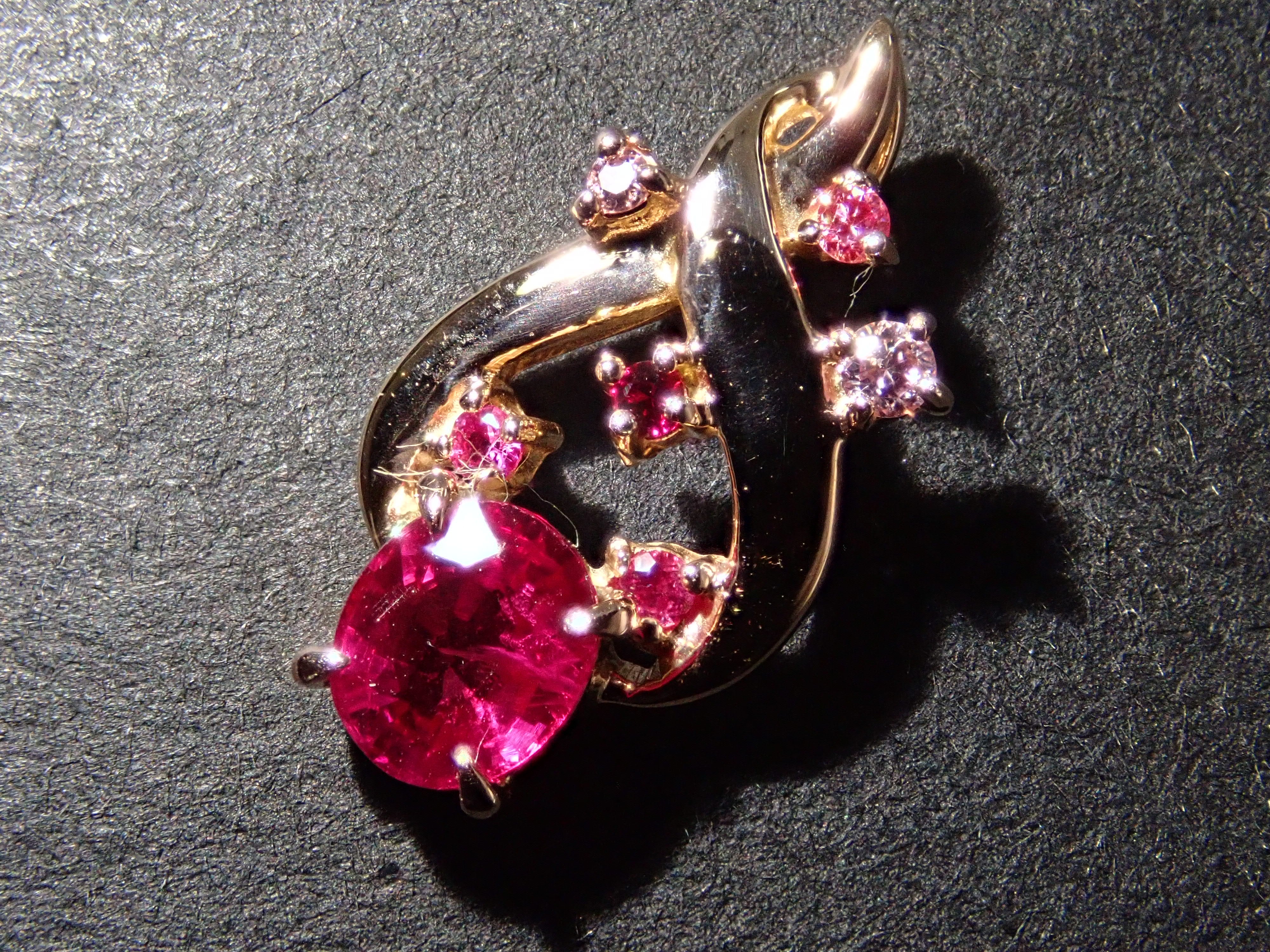 K18PG ピジョンブラッドルビー 0.4ct ペンダントトップ(ネックレストップ)