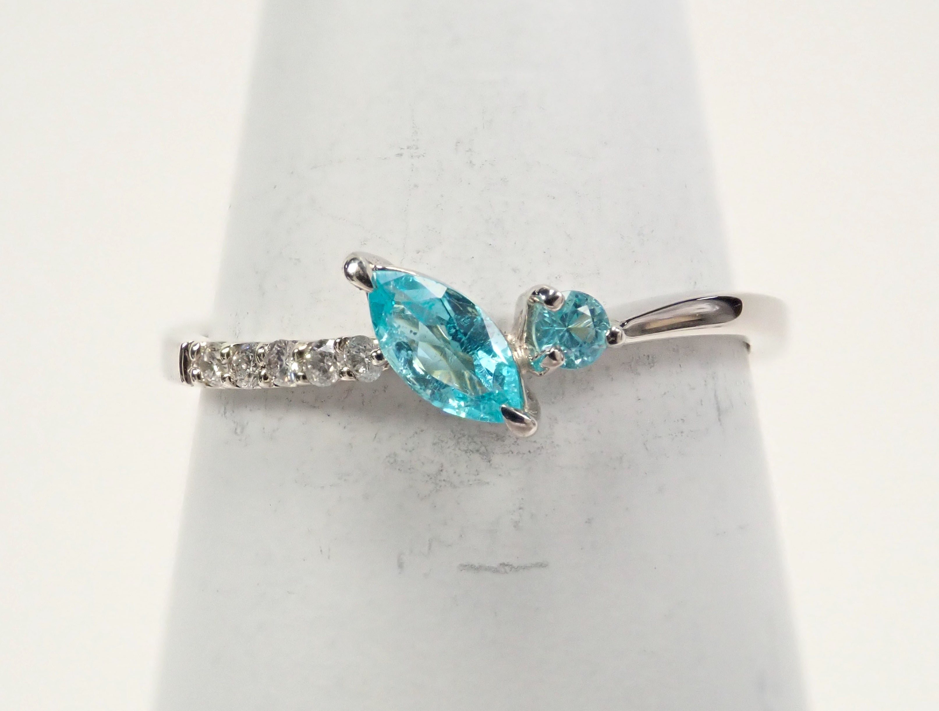 Pt950 パライバトルマリン 0.131ct リング