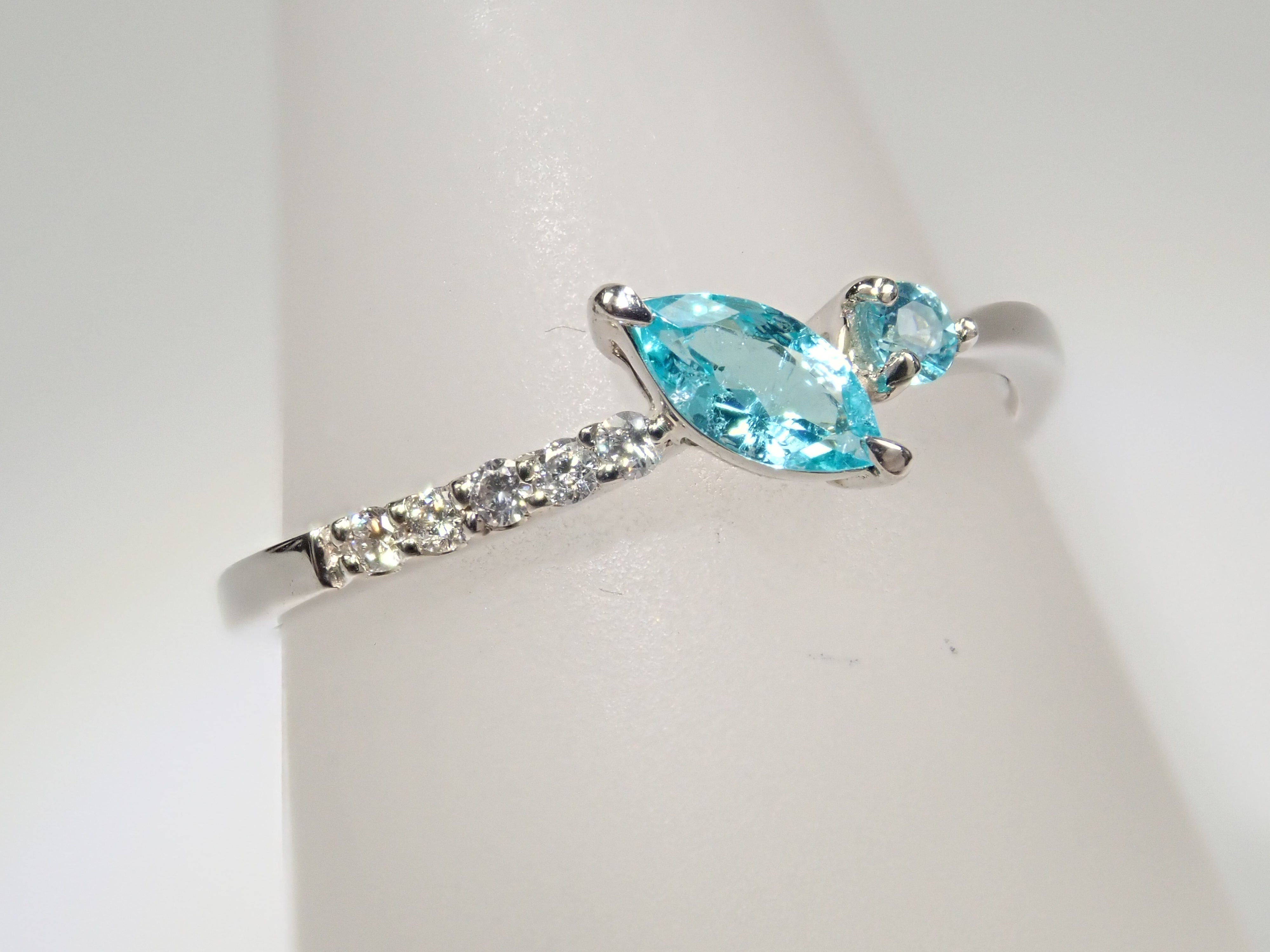 Pt950 パライバトルマリン 0.131ct リング