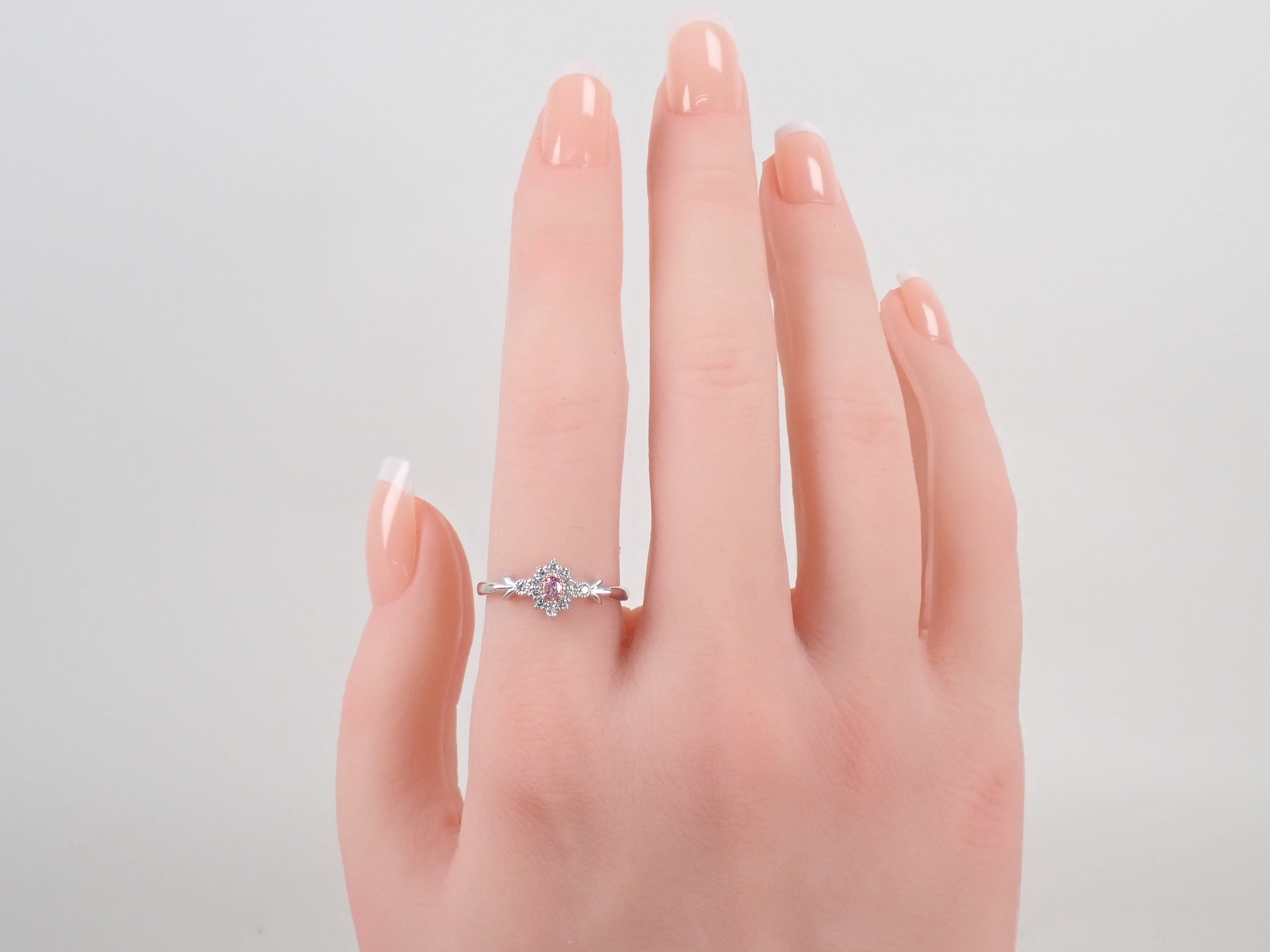 【抽選販売0812_09】Pt950 ピンクダイヤモンド 0.058ct(FANCY INTENSE PURPLE PINK)・ダイヤモンド0.11ctリング 中宝ソーティング