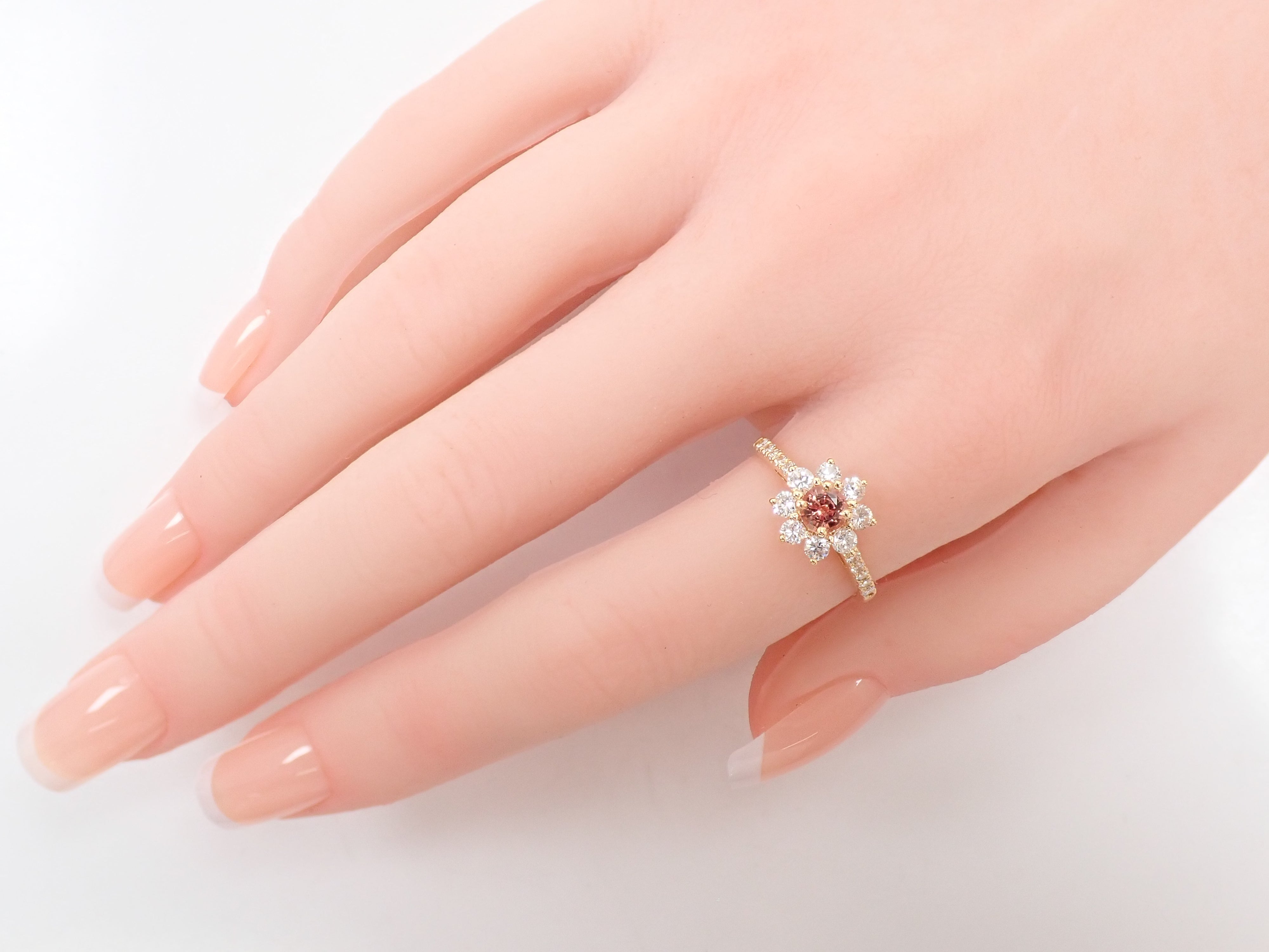 【抽選販売0812_11】K18 マダガスカル産パパラチアサファイア 0.412ct・ダイヤモンド0.57ctリング