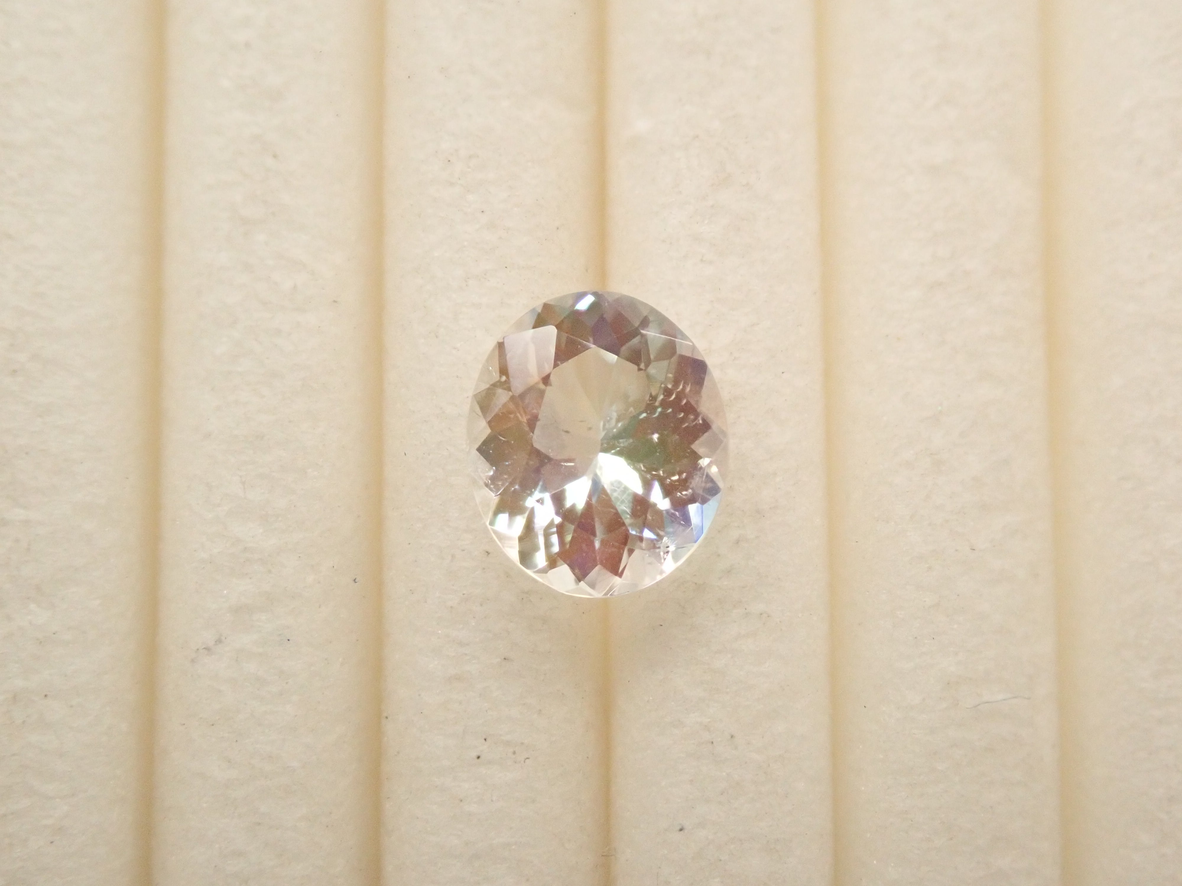 マダガスカル産アンデシン・ラブラドライト(通称名 レインボームーンストーン) 0.463ctルース