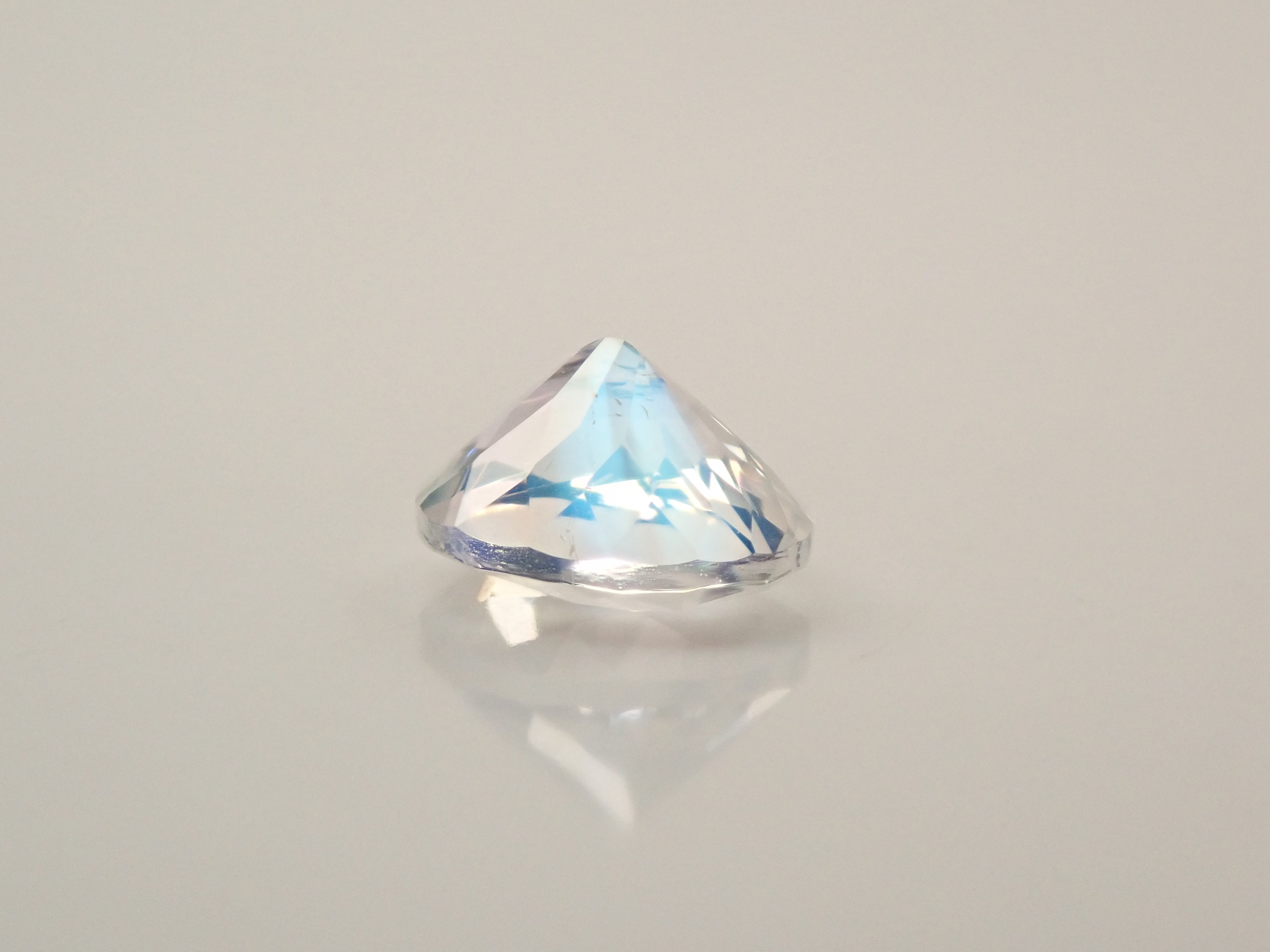 マダガスカル産アンデシン・ラブラドライト(通称名 レインボームーンストーン) 0.463ctルース